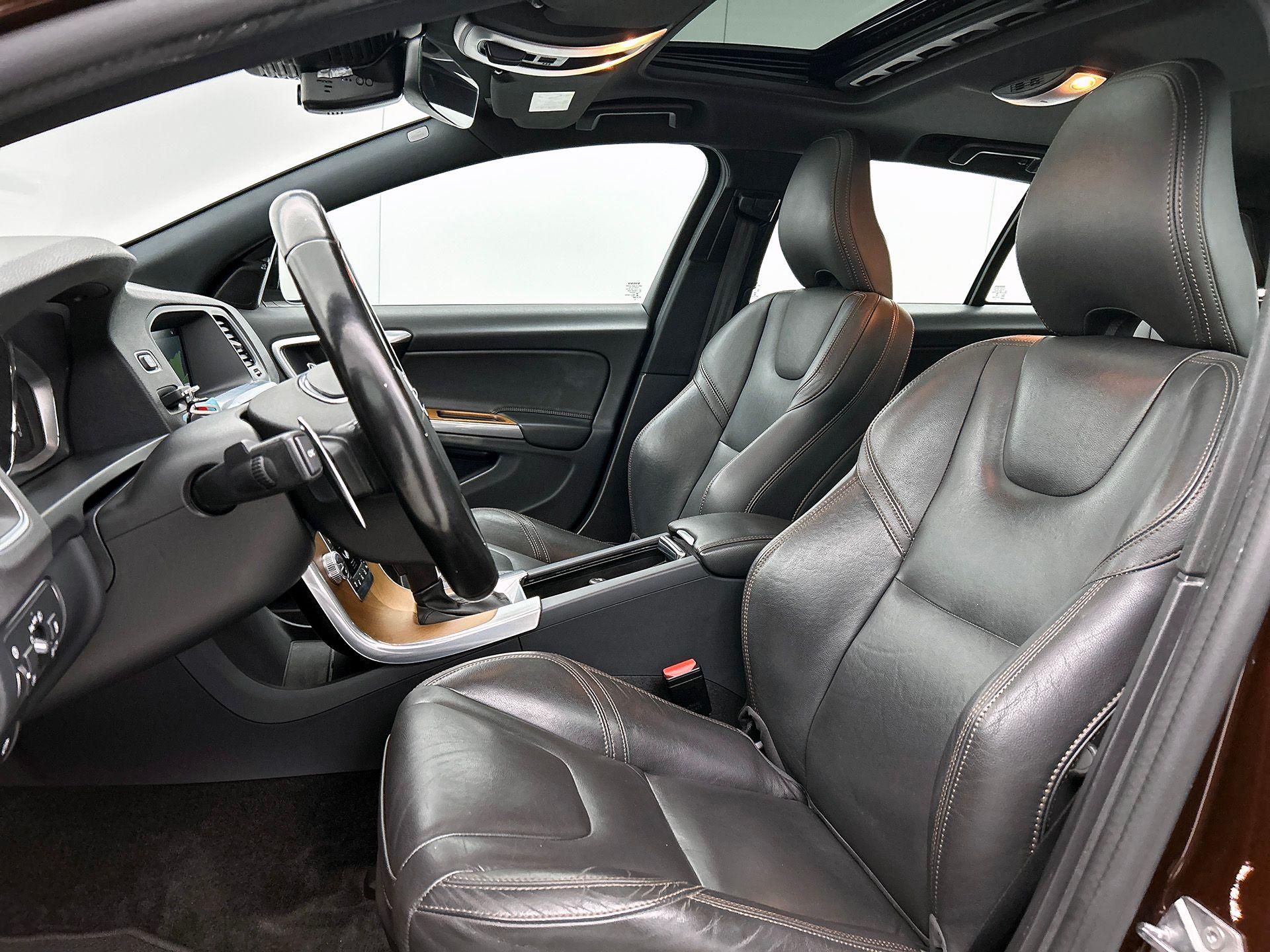 Foto van Volvo V60 Cross Country