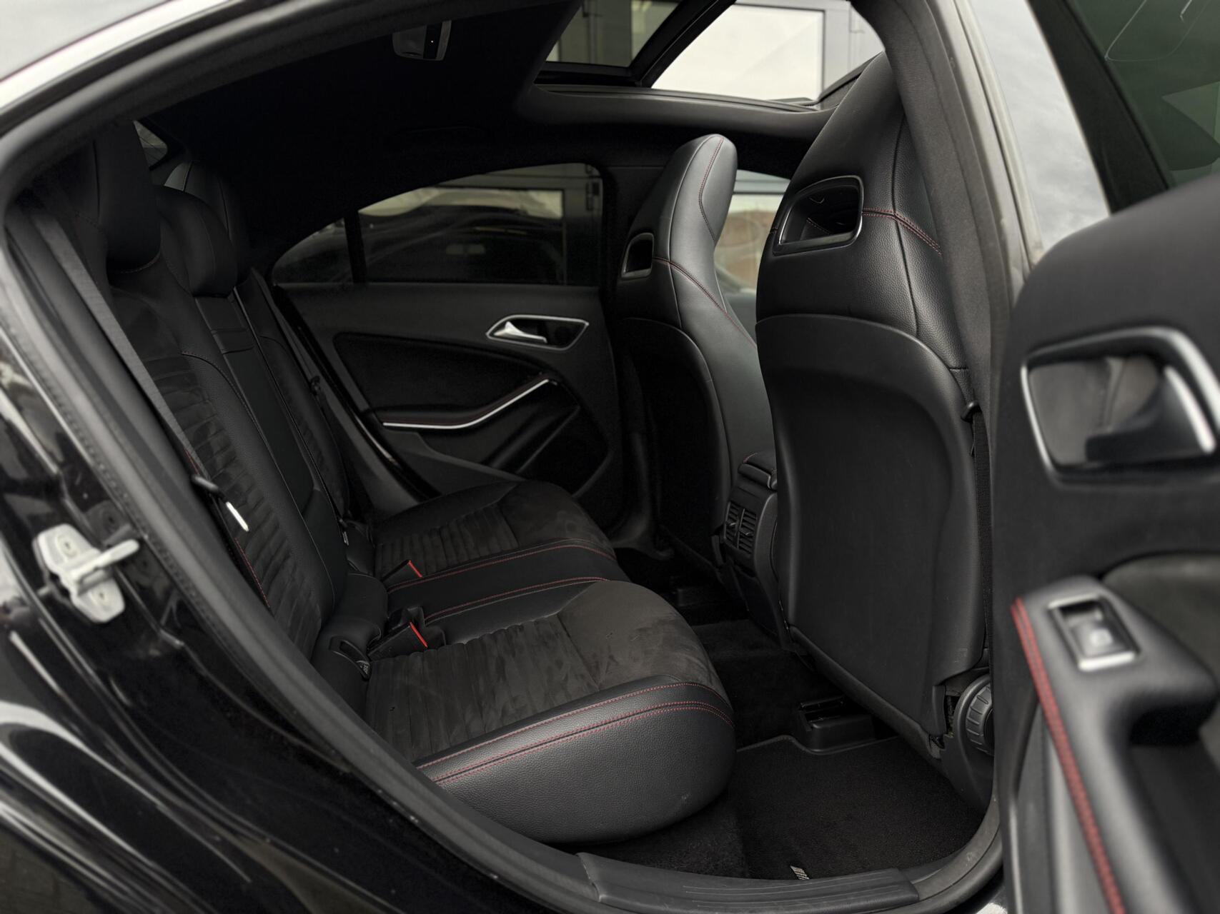 Foto van Mercedes-Benz Cla-klasse