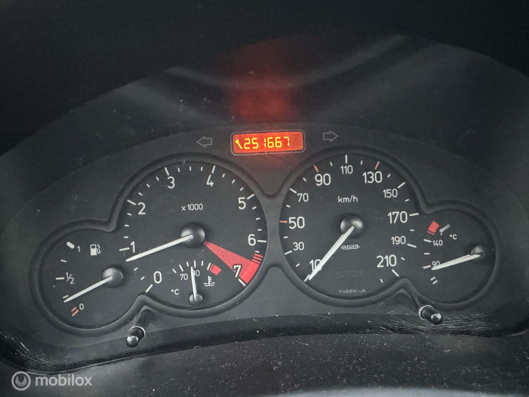 Foto van Peugeot 206 CC