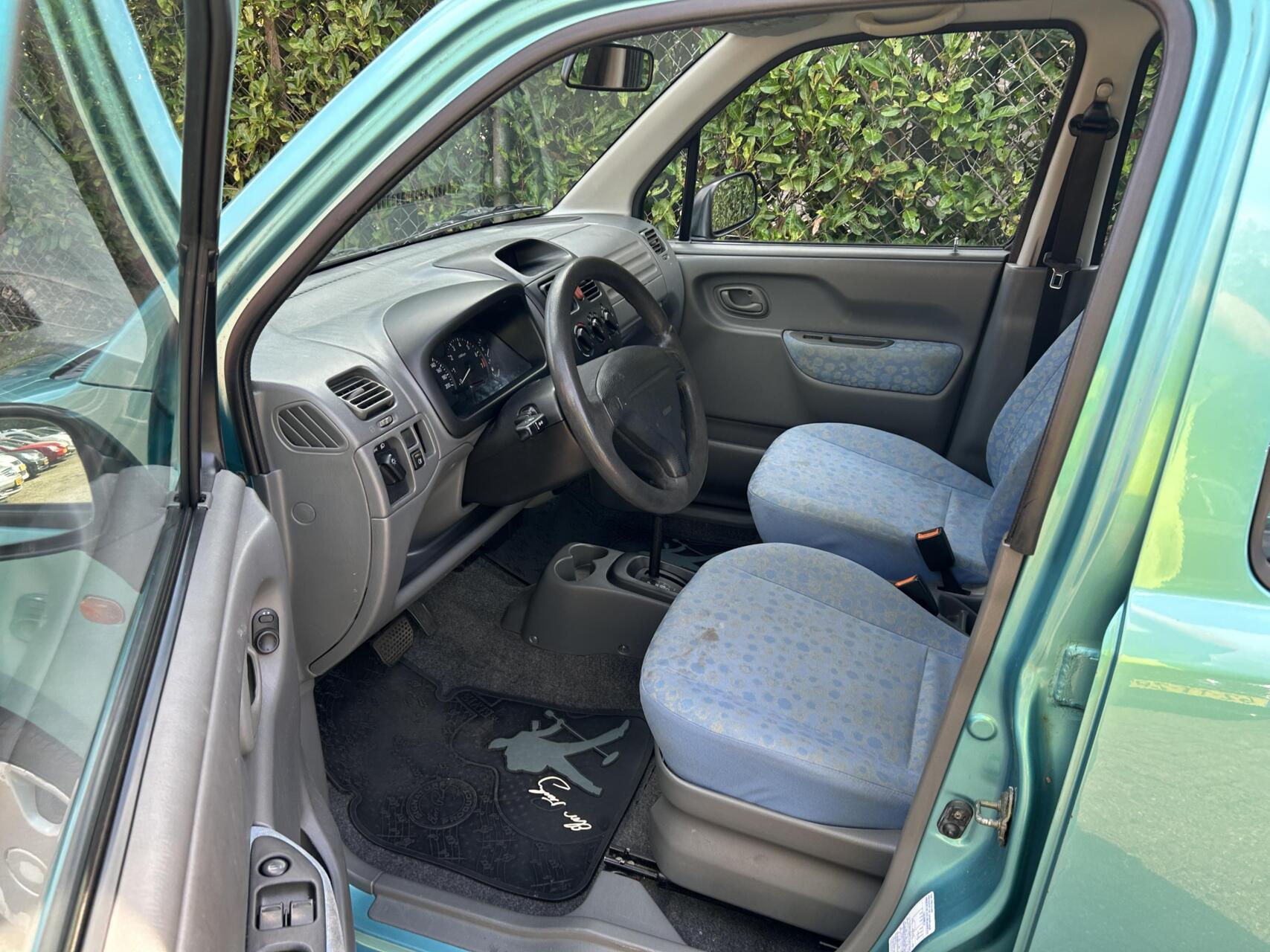 Foto van Suzuki Wagon R