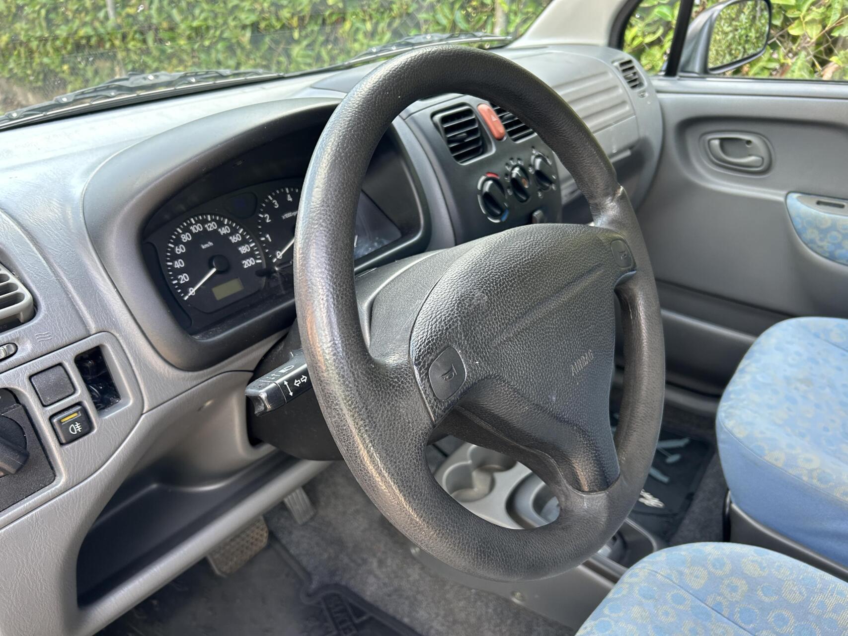 Foto van Suzuki Wagon R