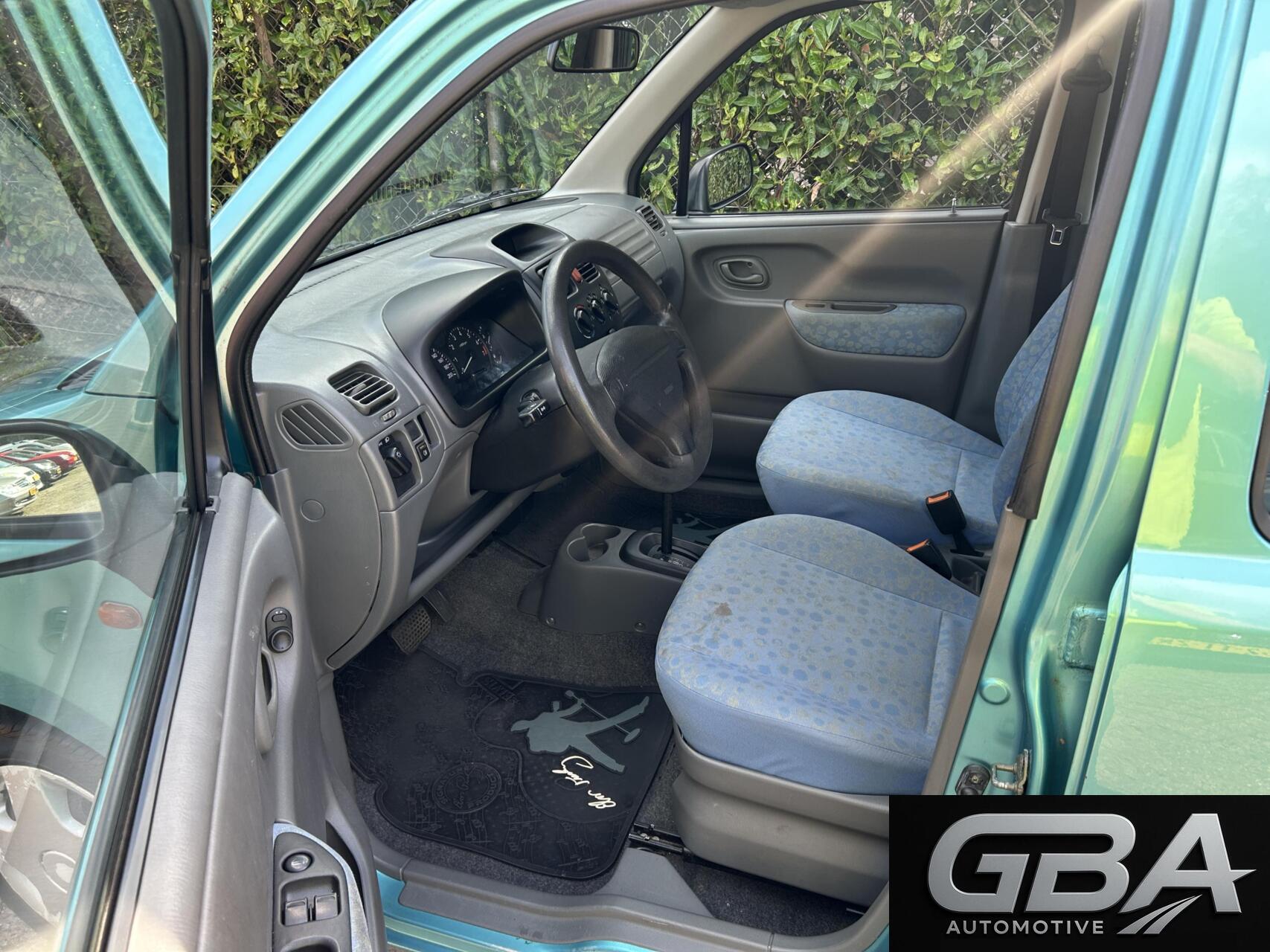 Foto van Suzuki Wagon R