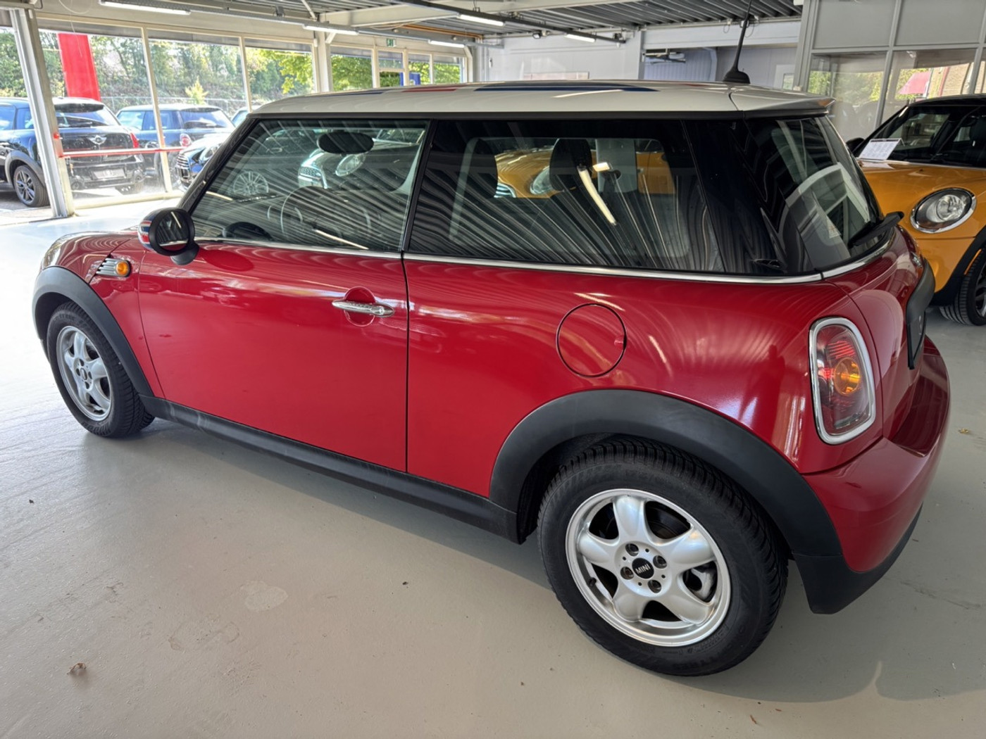 Foto van Mini One