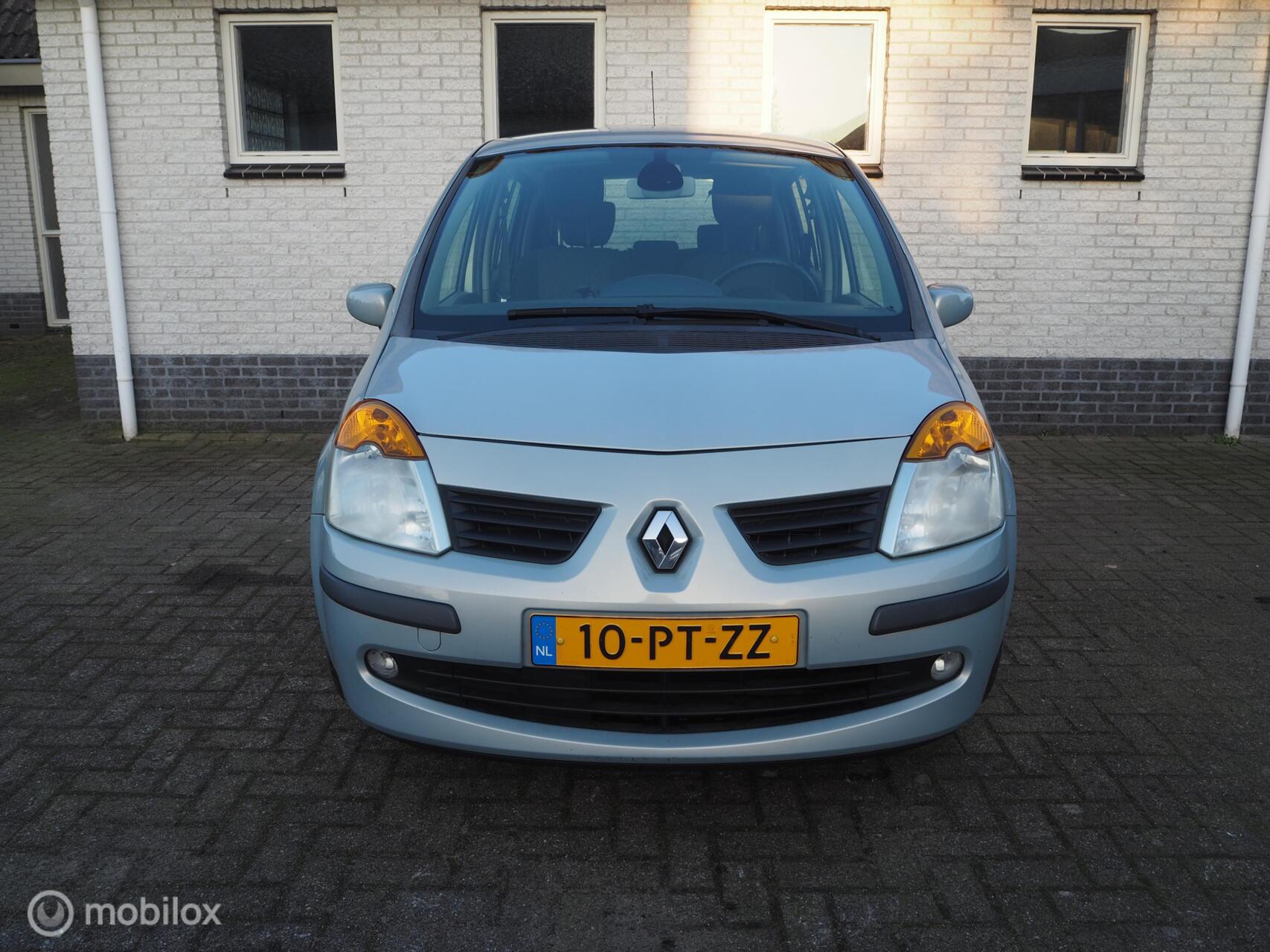 Foto van Renault Modus