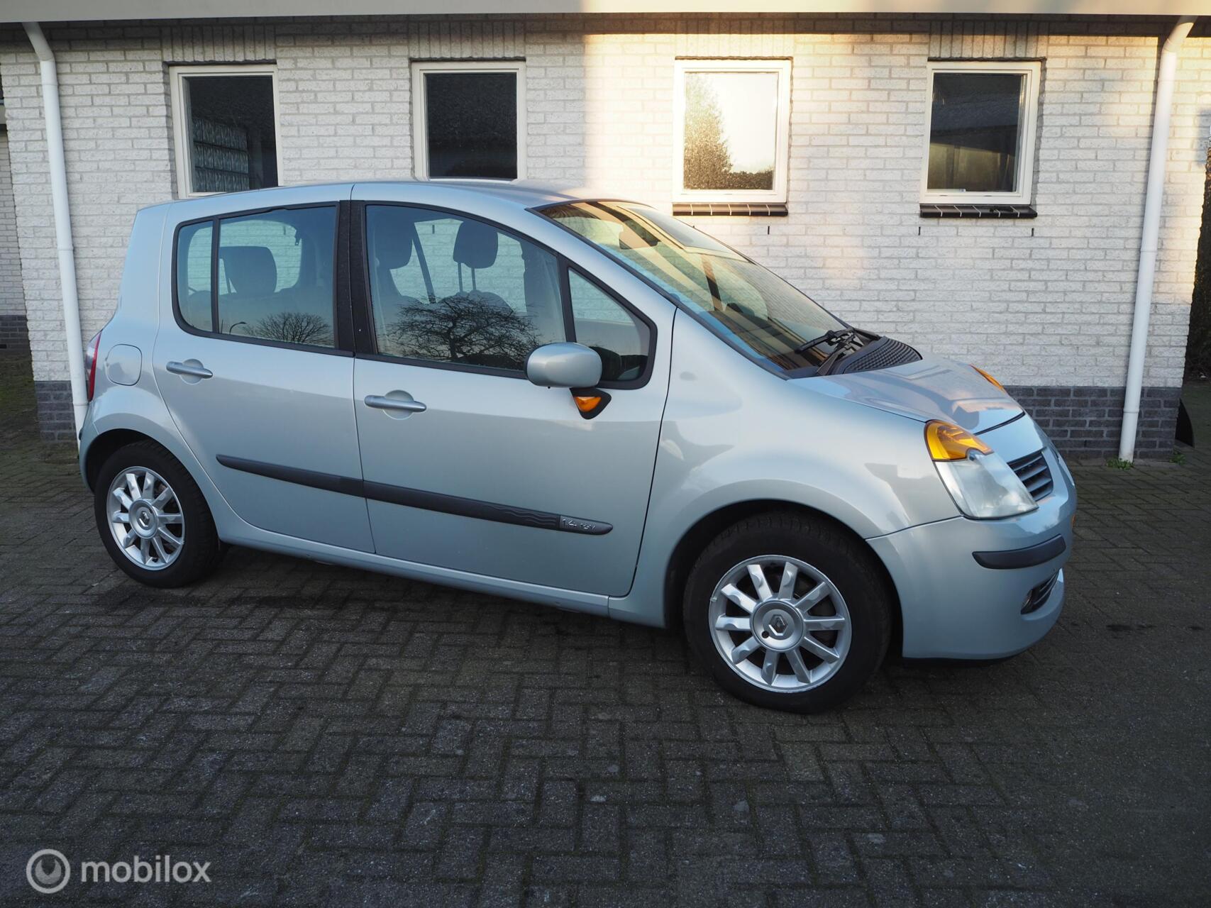 Foto van Renault Modus
