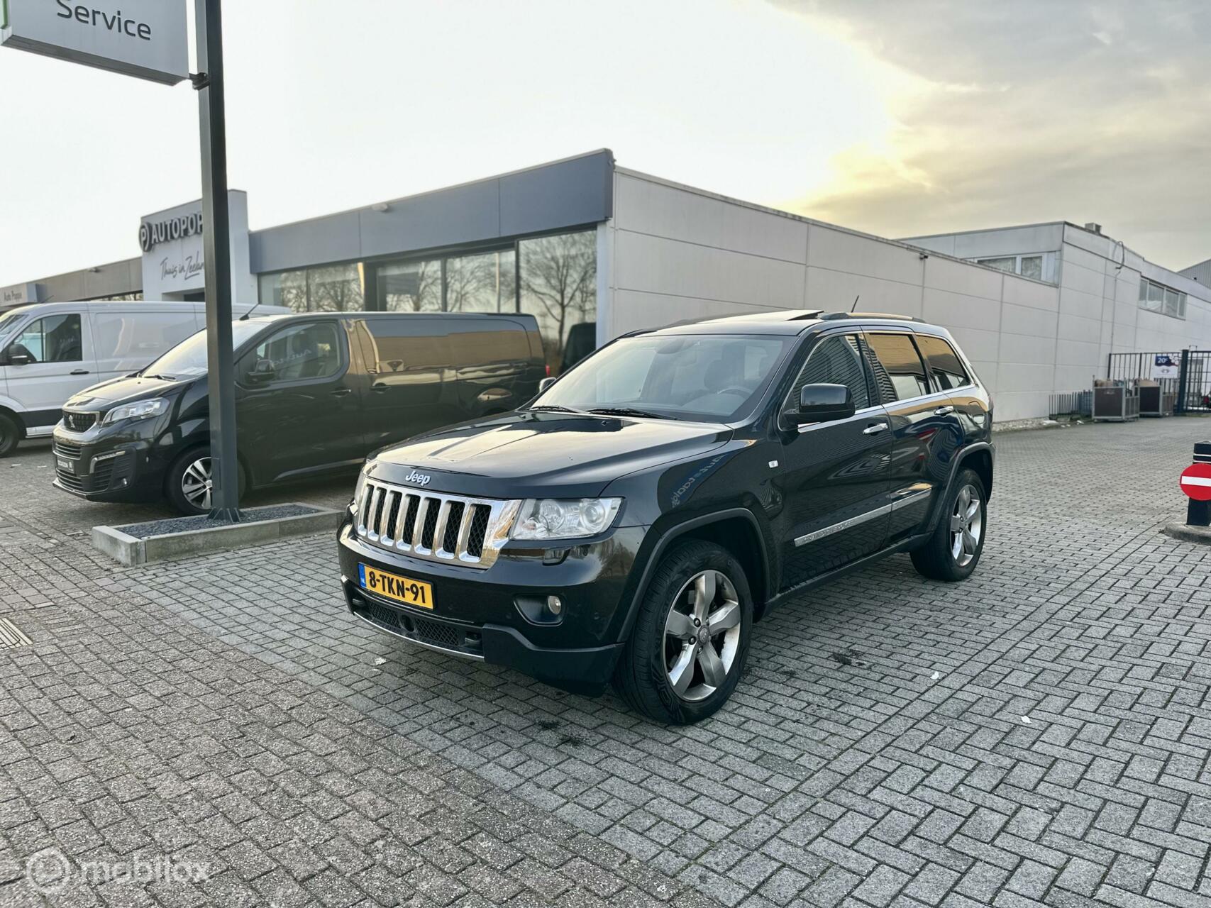 Jeep Grand Cherokee 3.0 CRD Limited Full Optie Pano 4X4 2011 - voorkant