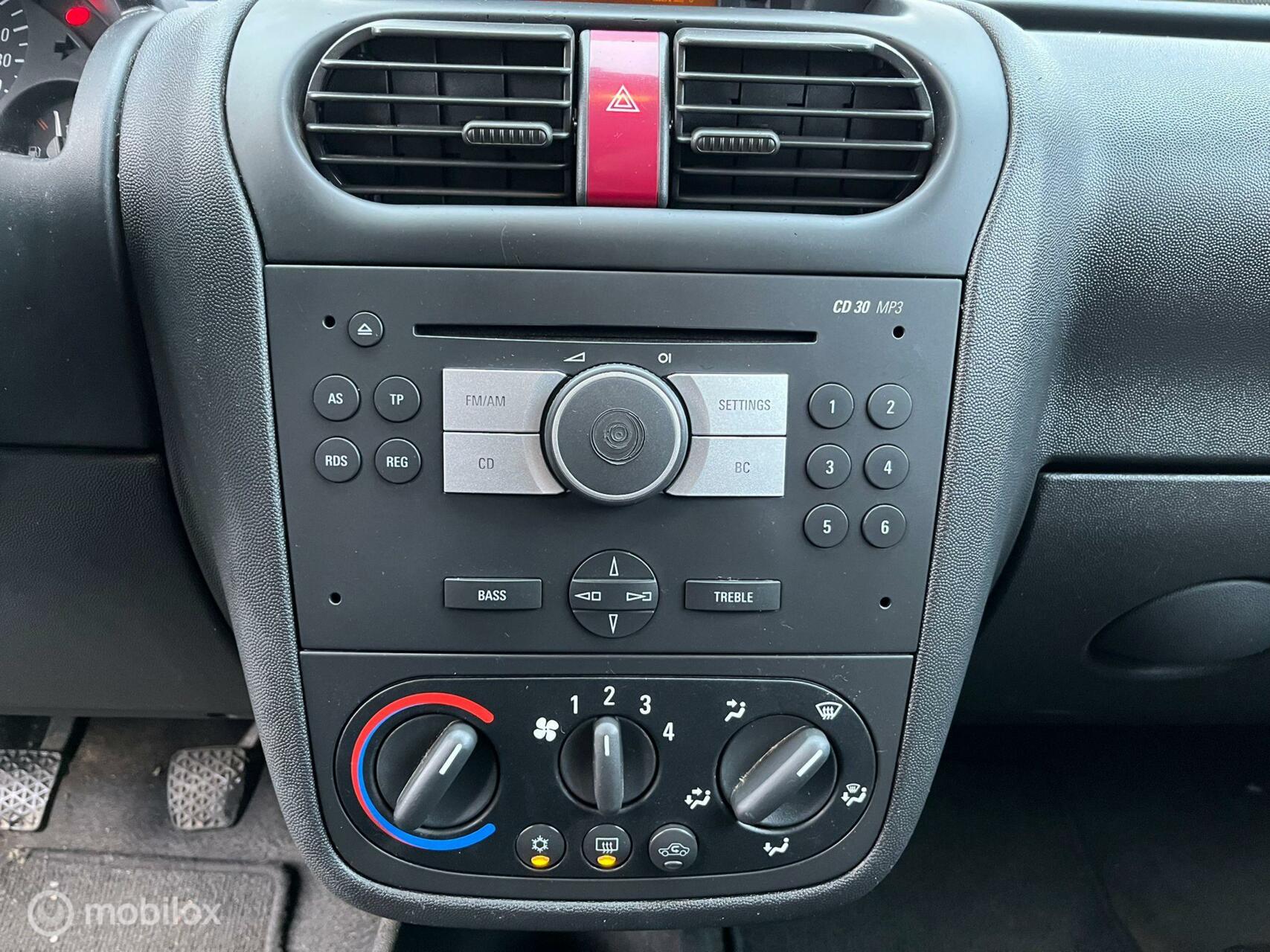 Foto van Opel Combo