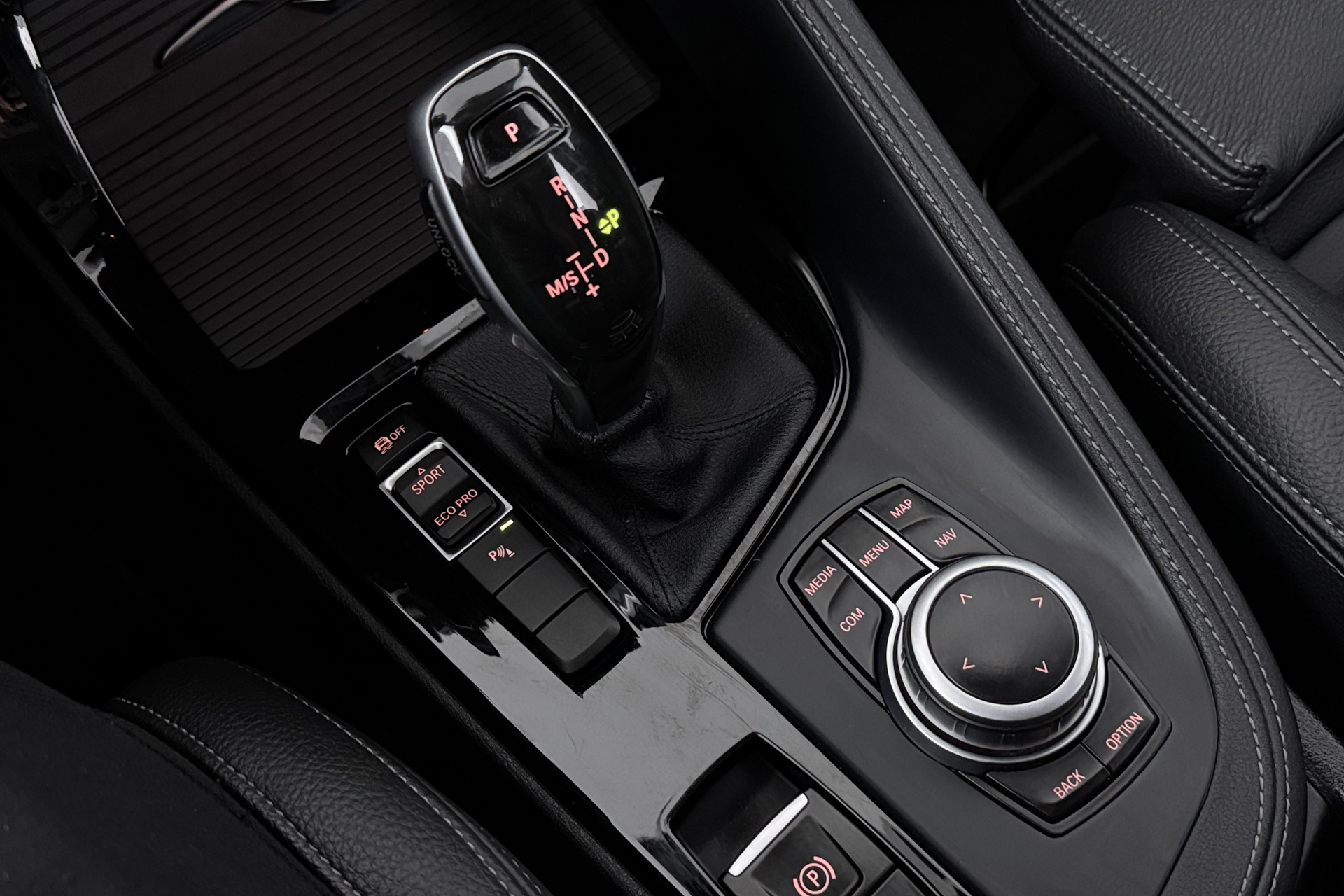 Foto van BMW X1 Sdrive18i