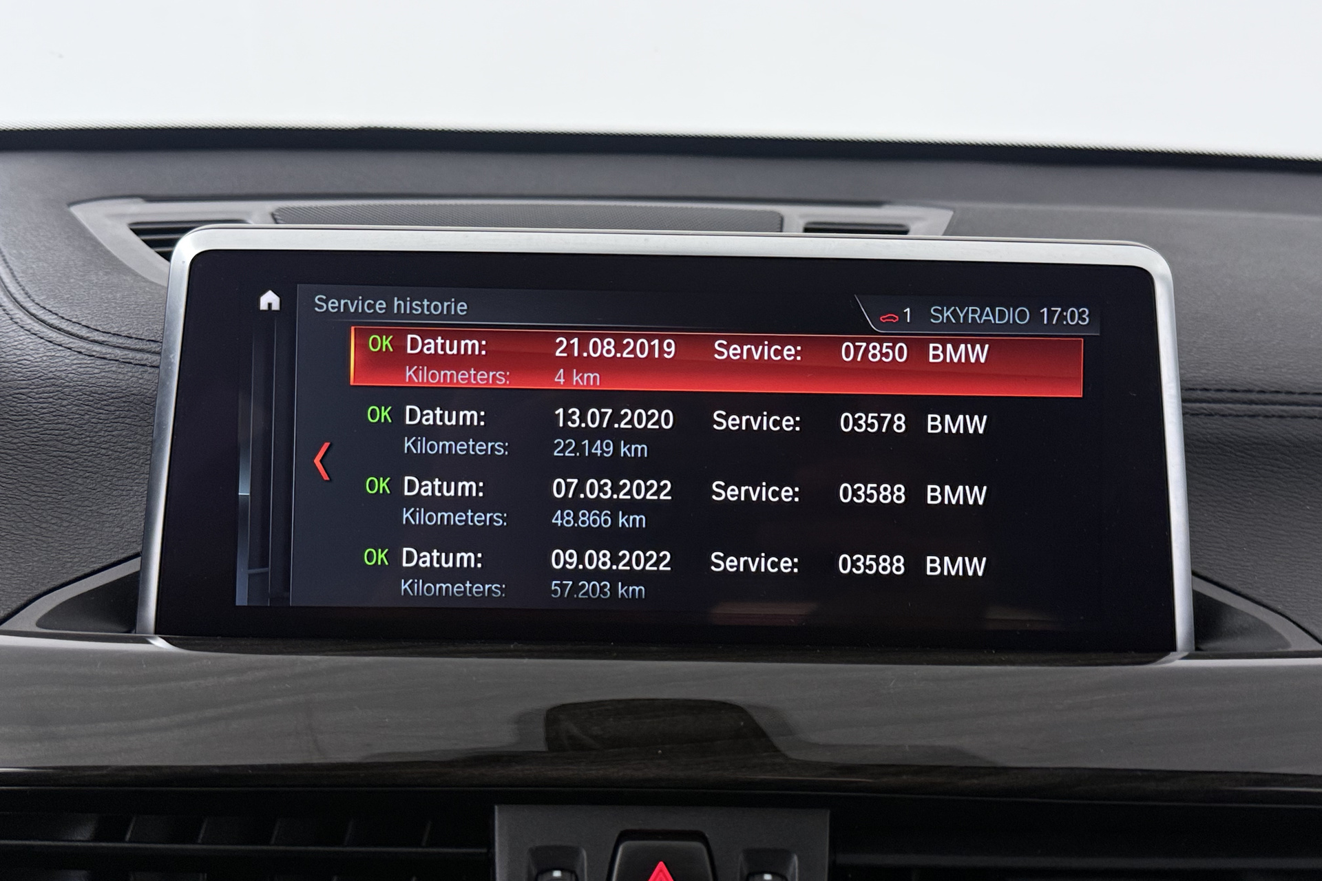 Foto van BMW X1 Sdrive18i