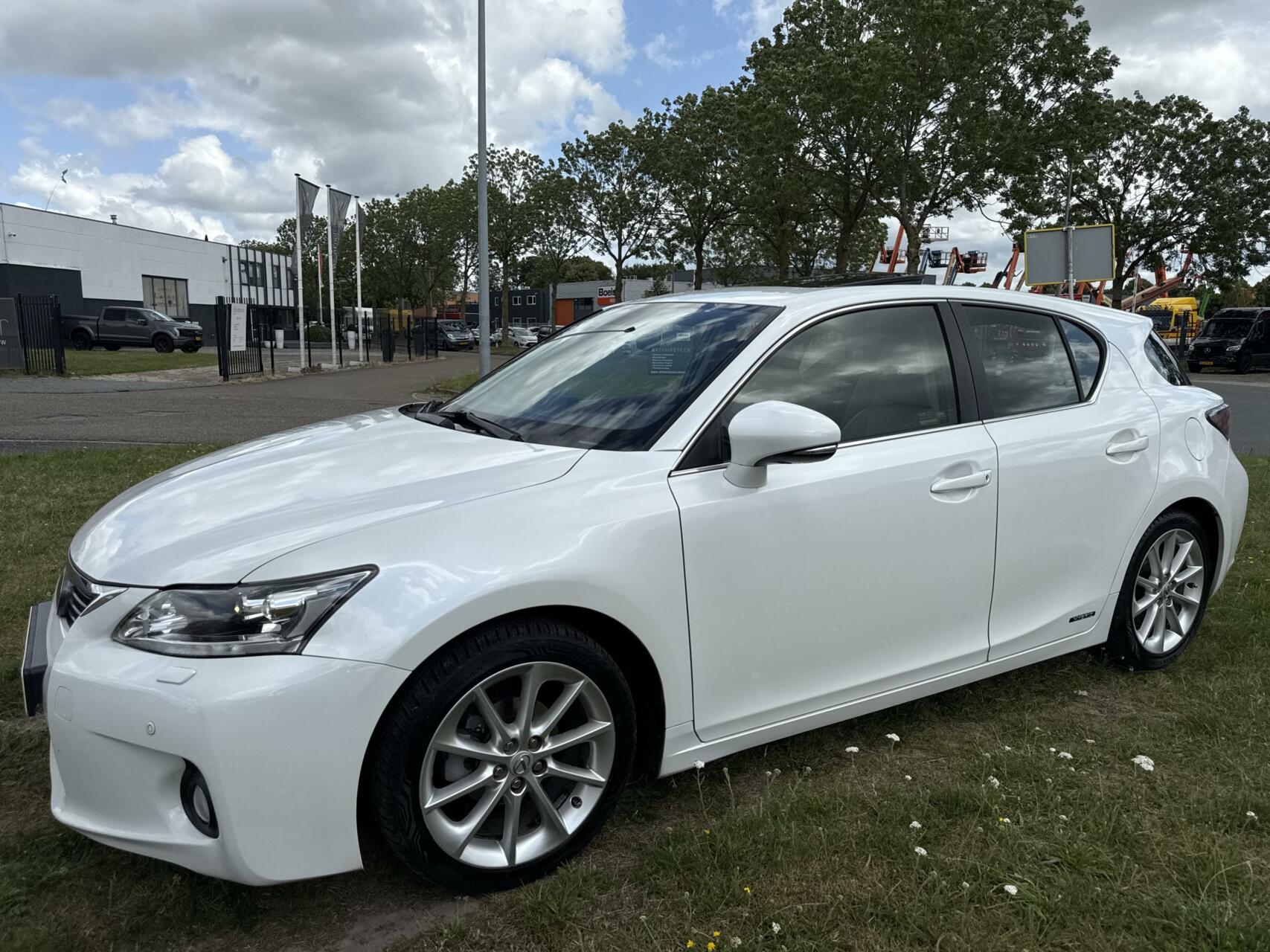 Foto van Lexus CT