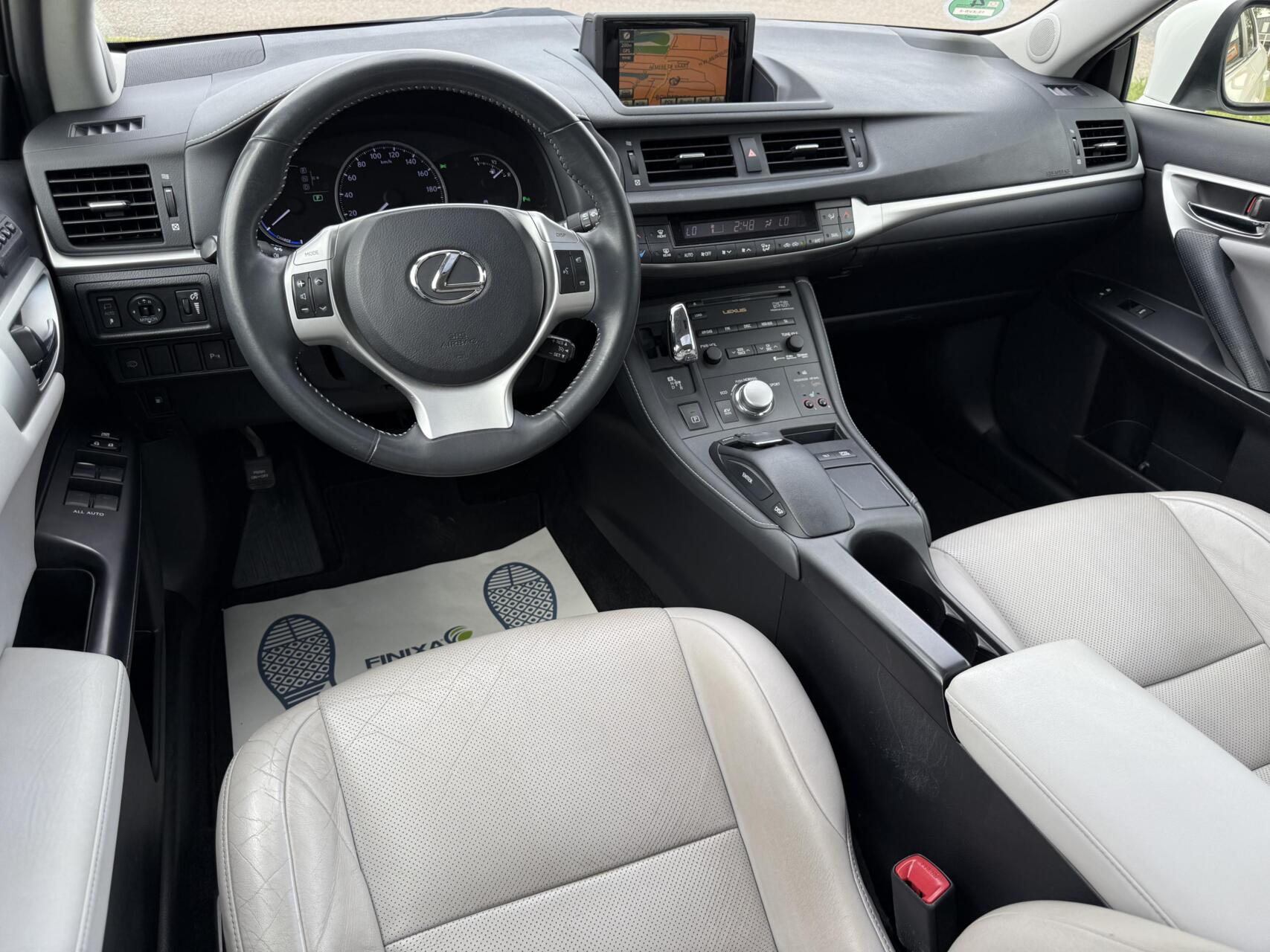 Foto van Lexus CT