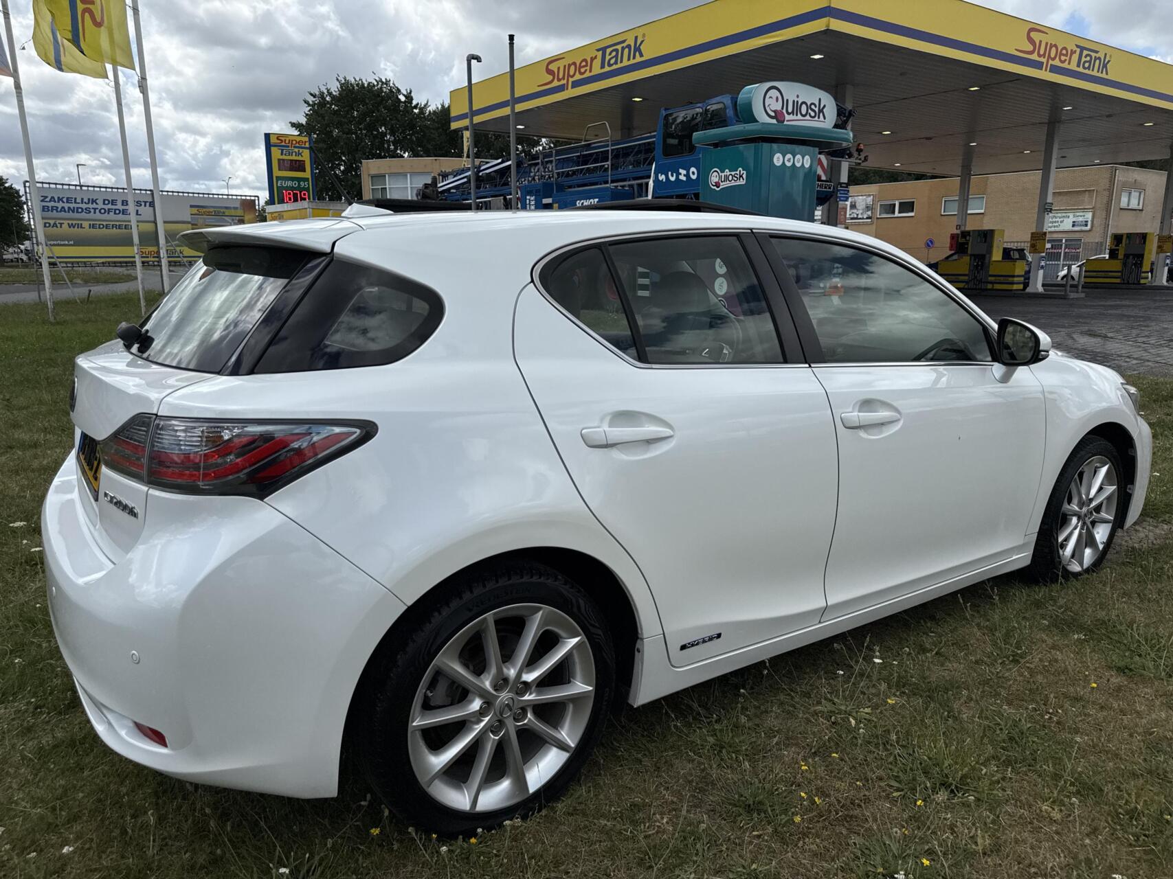 Foto van Lexus CT