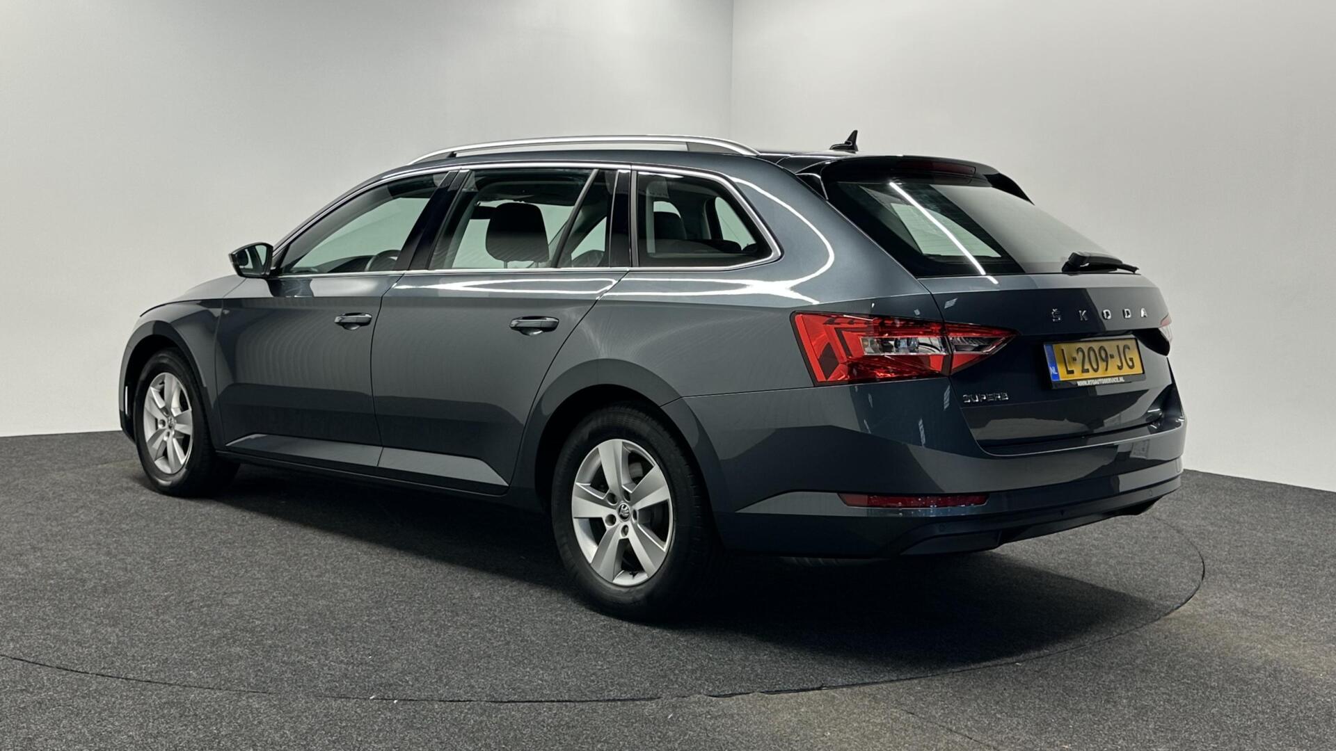 Foto van Skoda Superb Combi