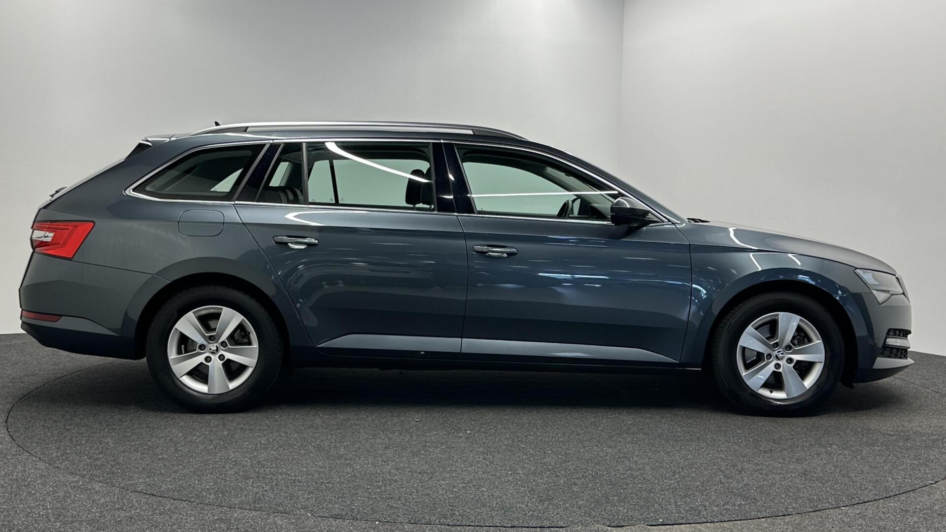 Foto van Skoda Superb Combi