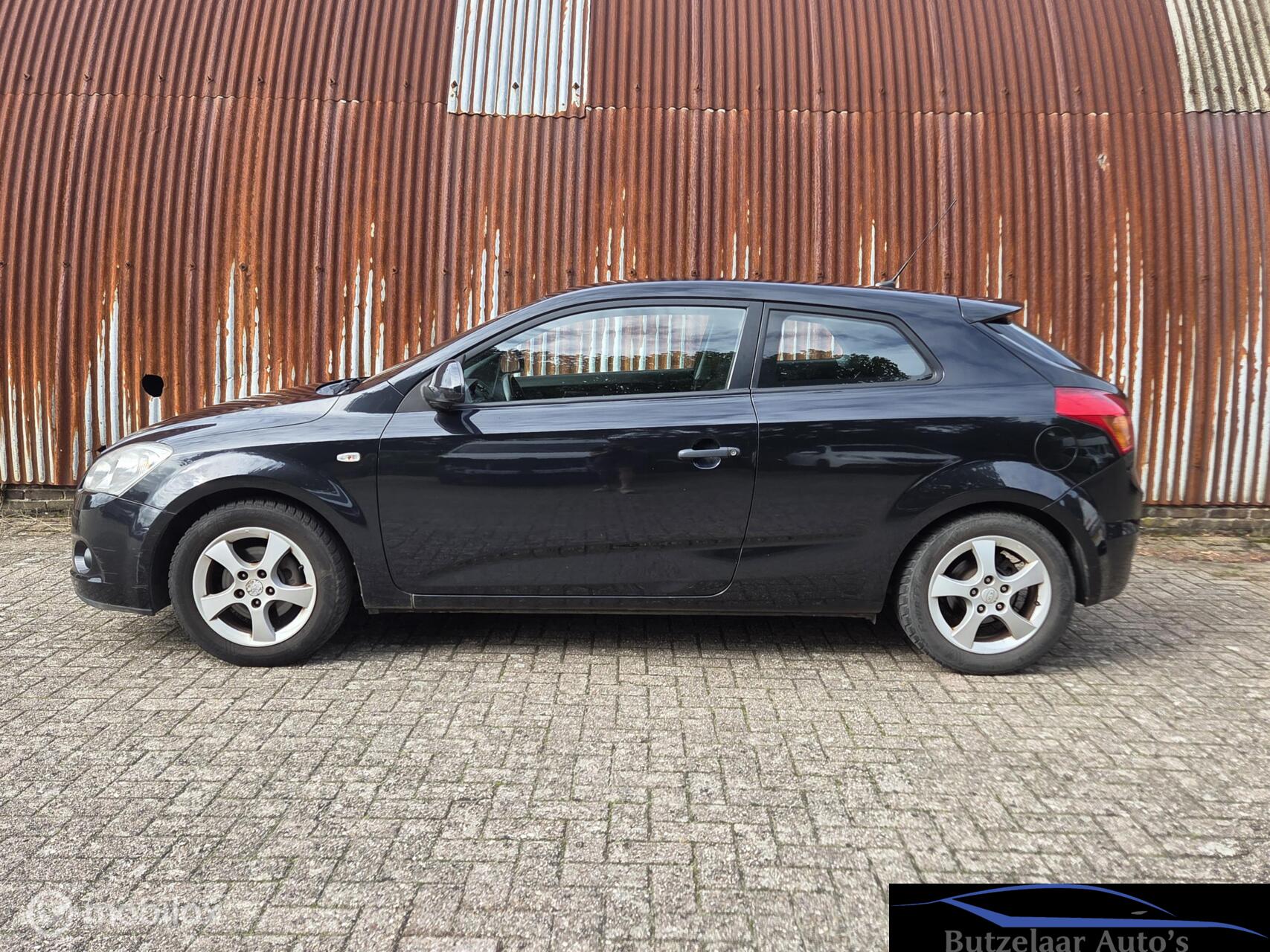 Foto van Kia Cee D