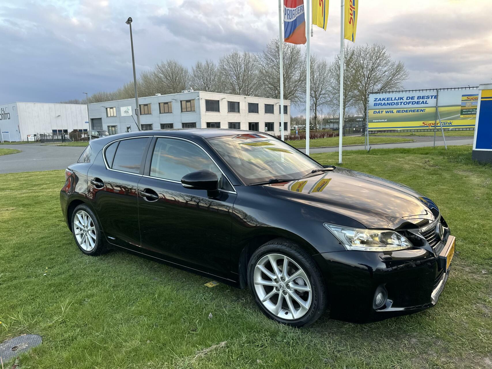 Foto van Lexus CT
