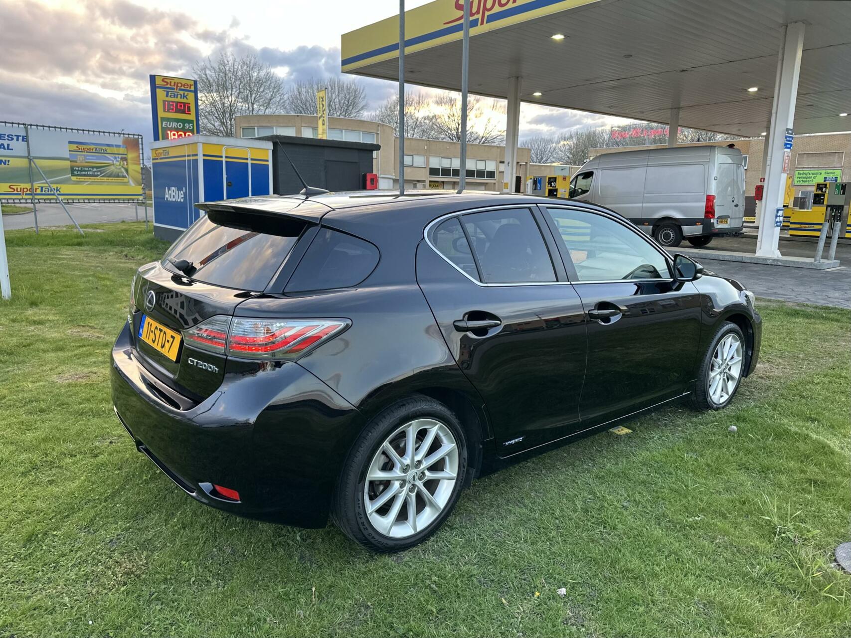 Foto van Lexus CT