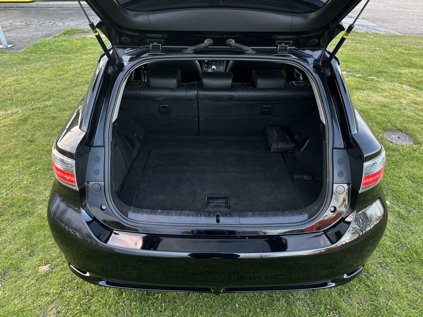 Foto van Lexus CT