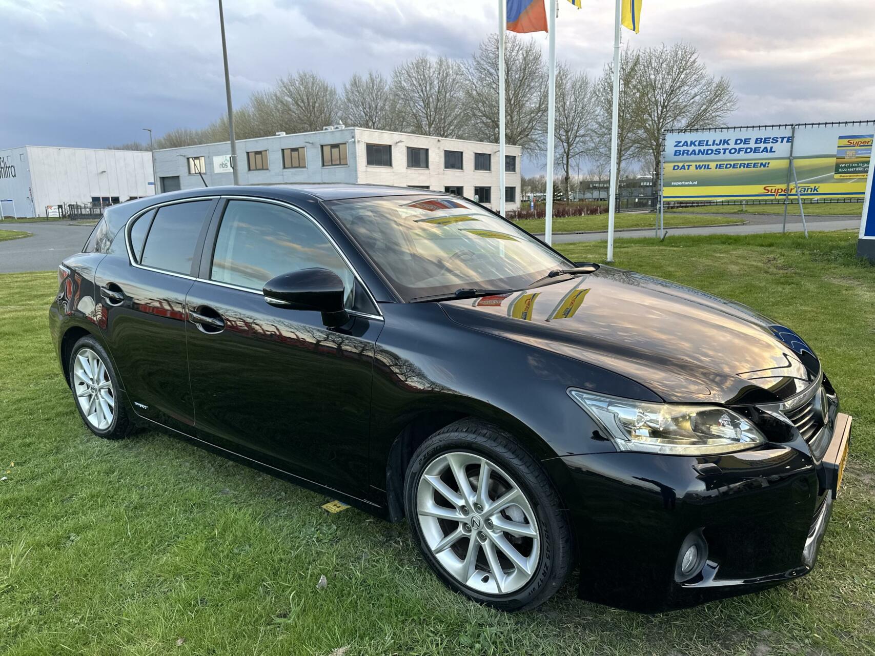 Foto van Lexus CT