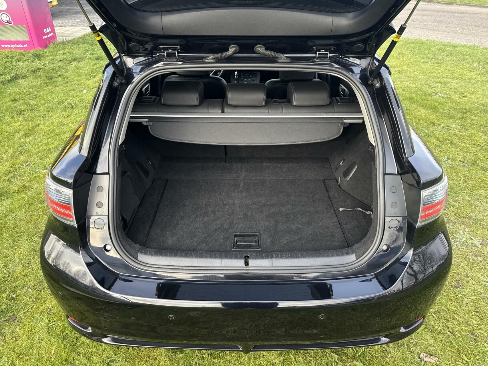 Foto van Lexus CT