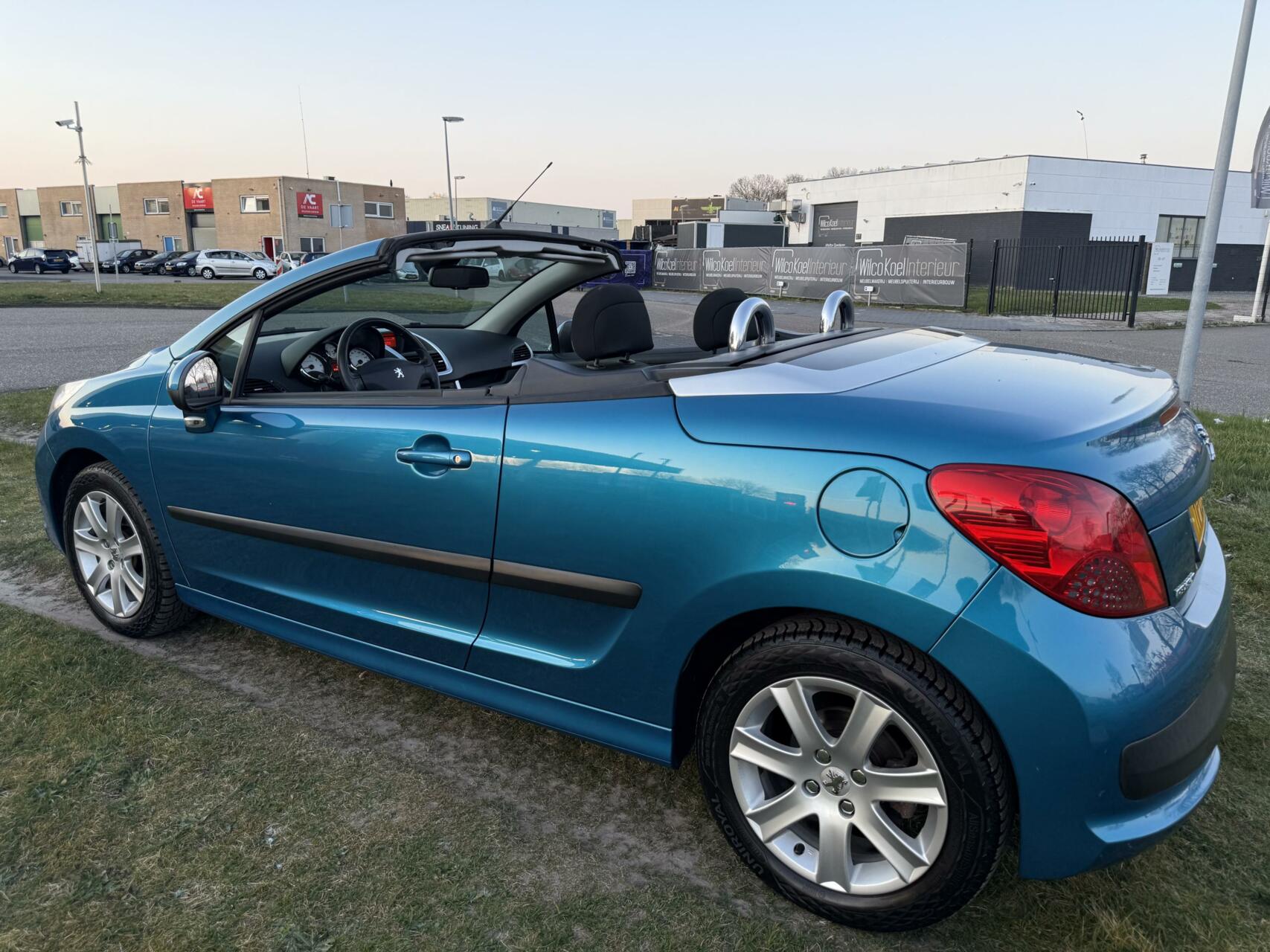 Foto van Peugeot 207 CC