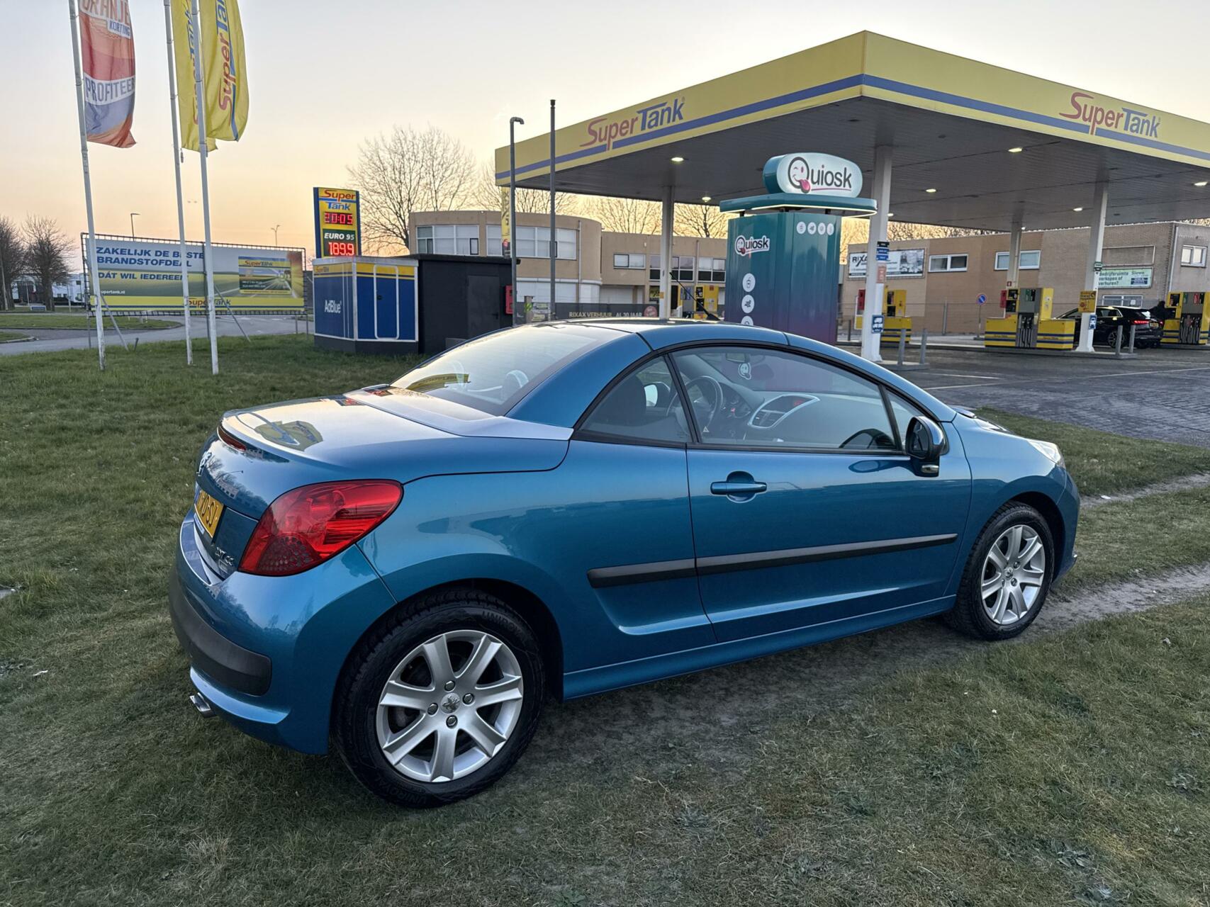 Foto van Peugeot 207 CC