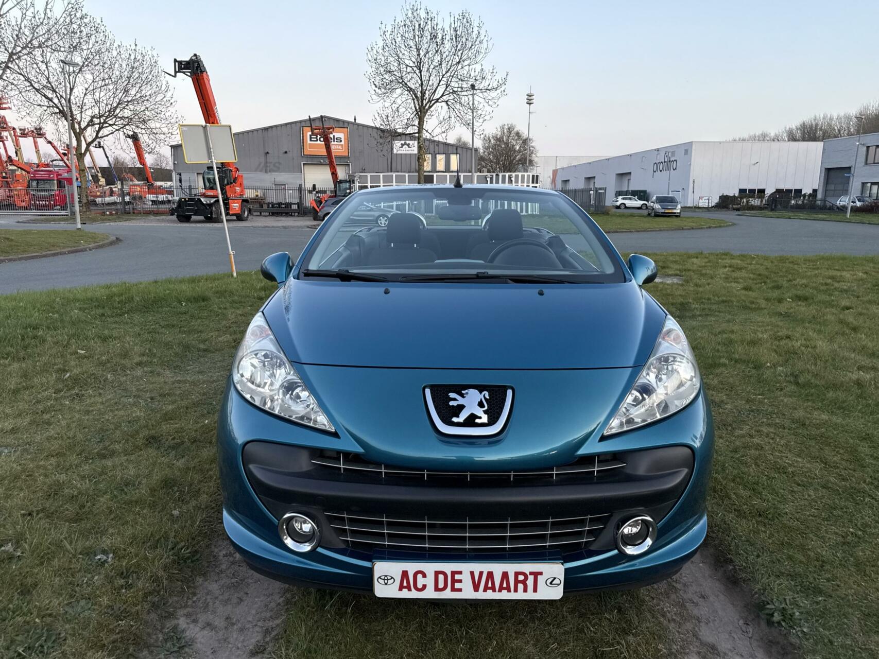 Foto van Peugeot 207 CC