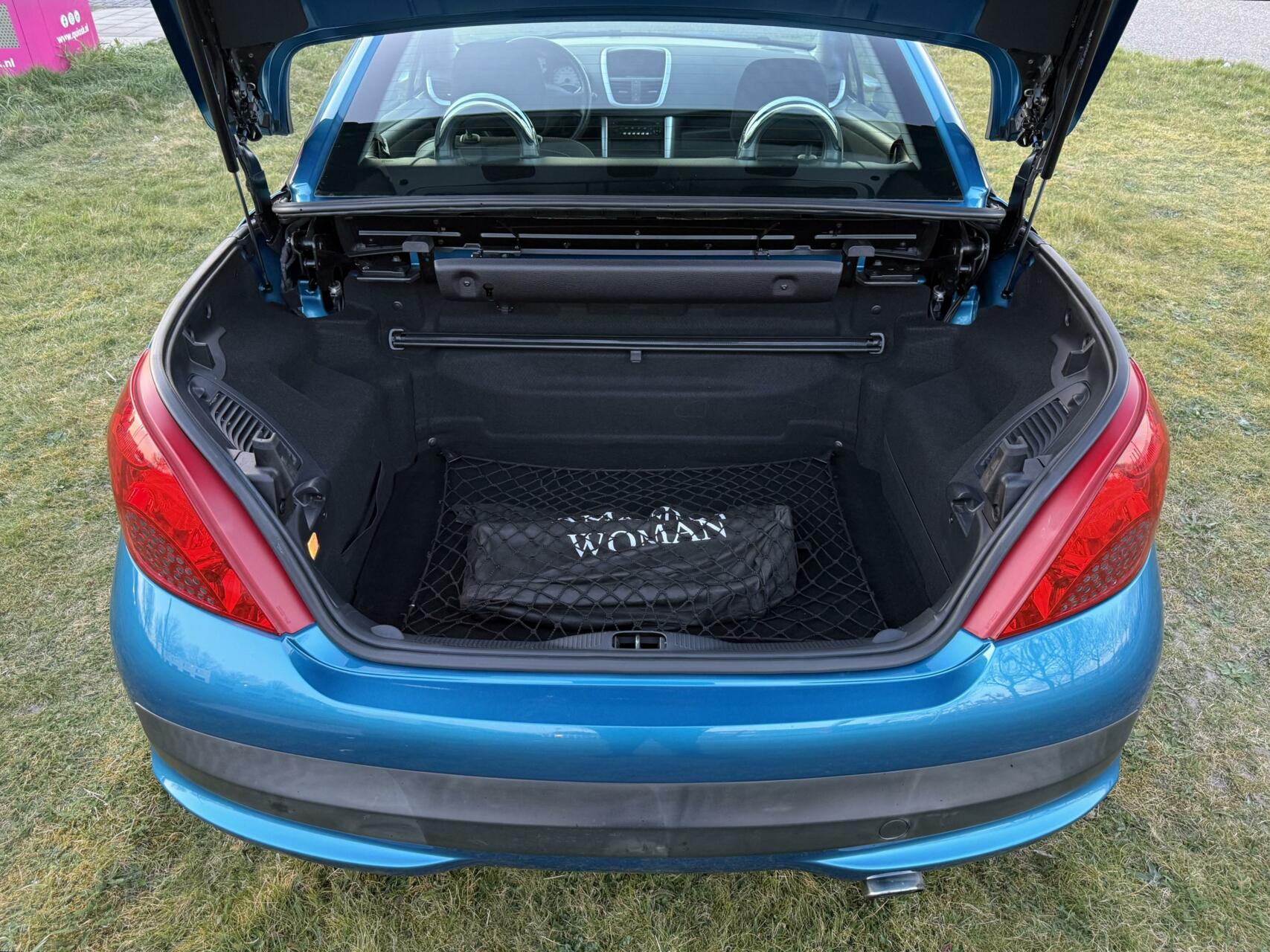 Foto van Peugeot 207 CC