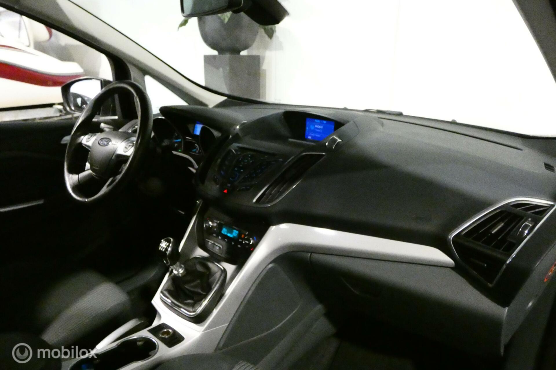 Foto van Ford Grand C-max