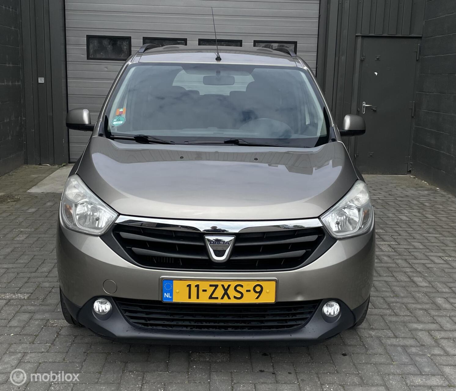Foto van Dacia Lodgy