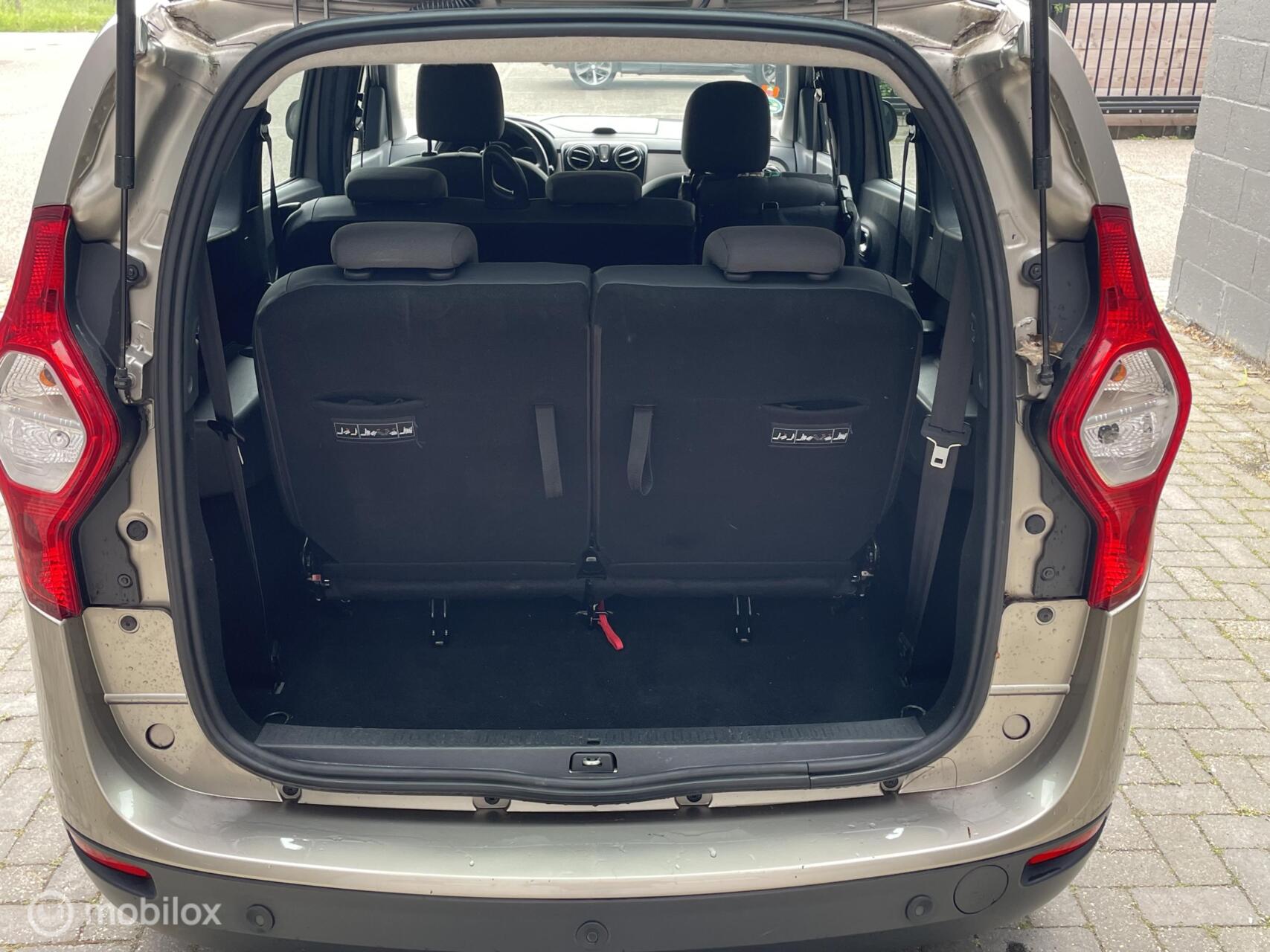 Foto van Dacia Lodgy