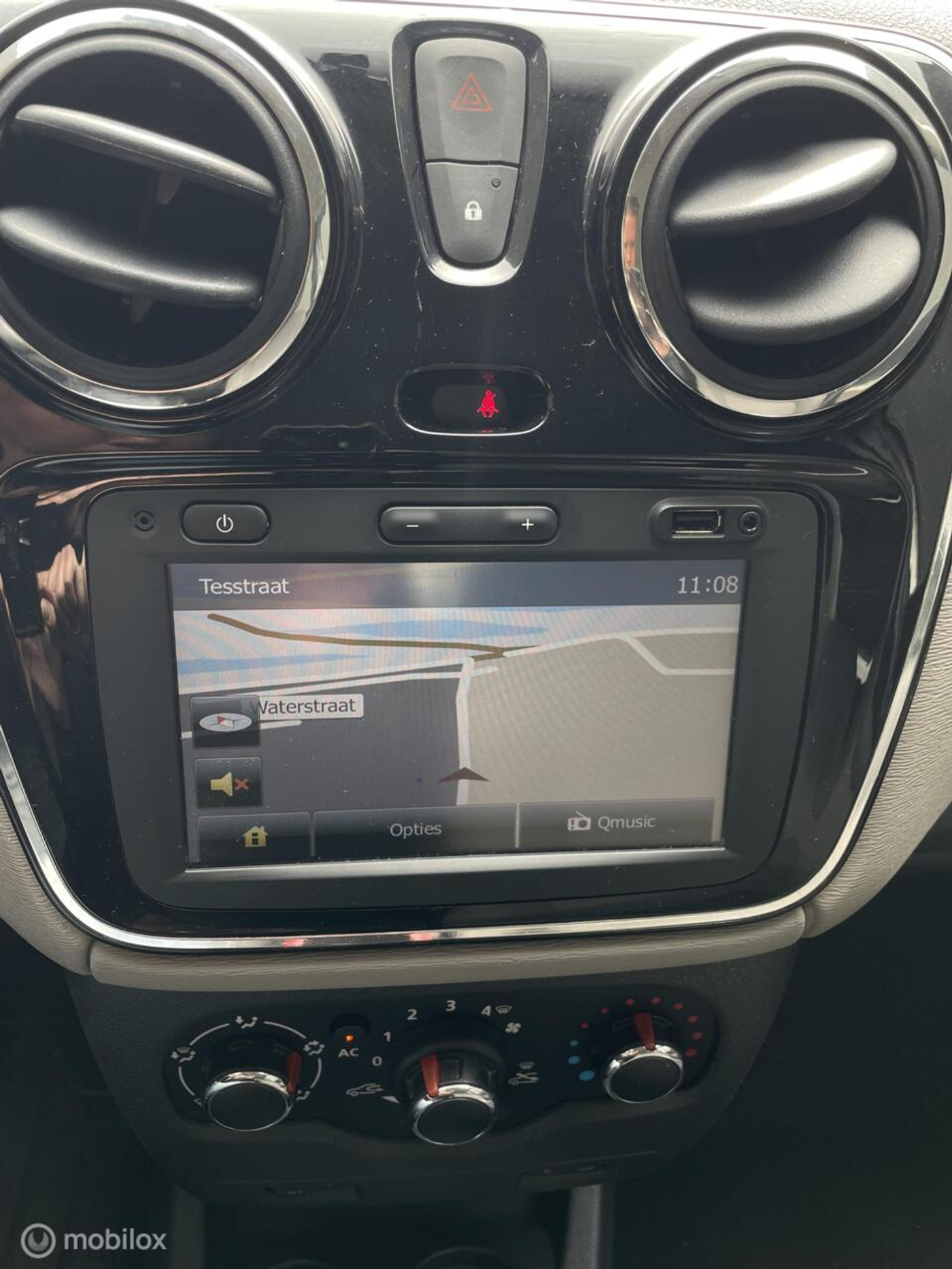 Foto van Dacia Lodgy
