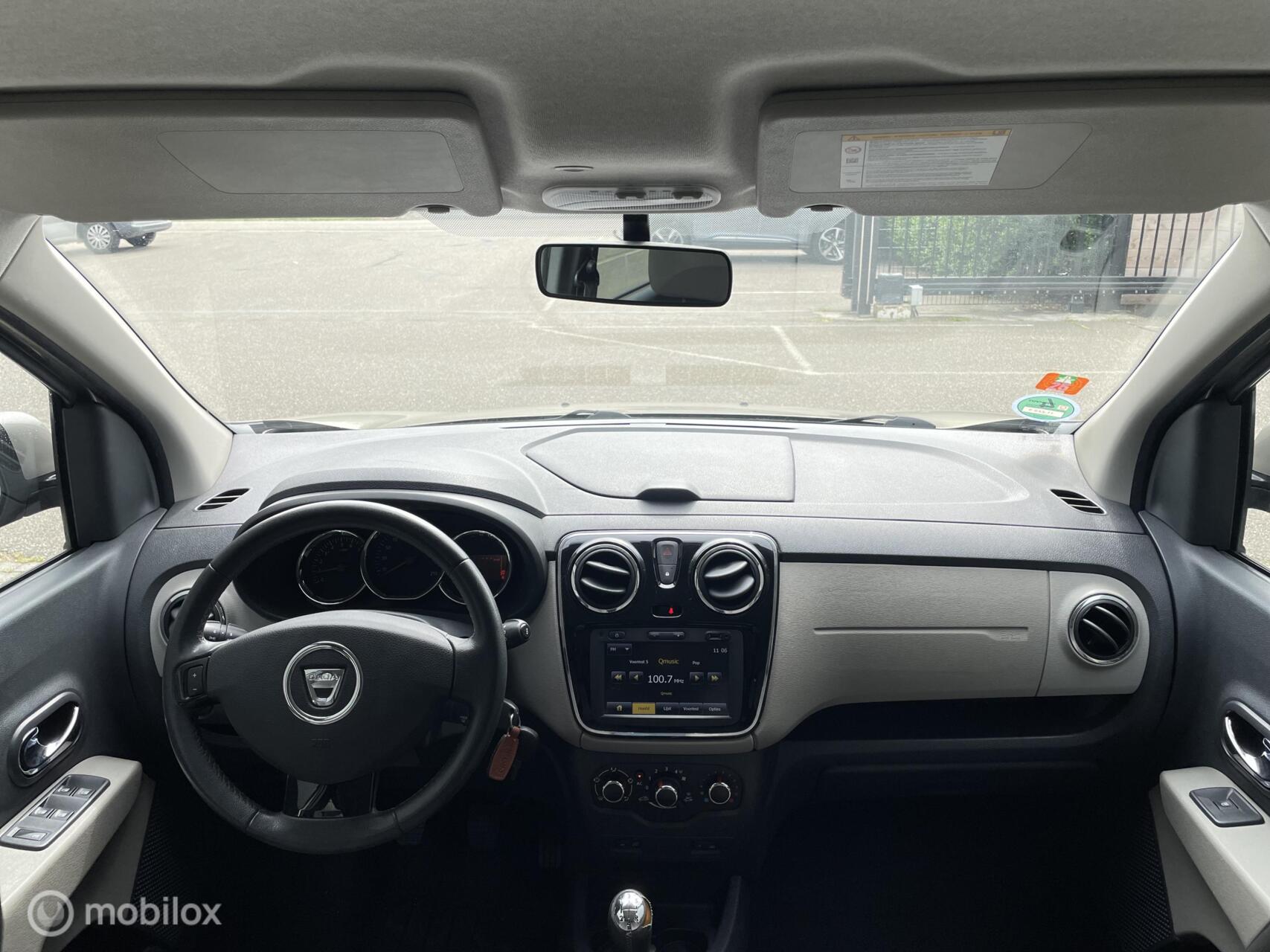 Foto van Dacia Lodgy