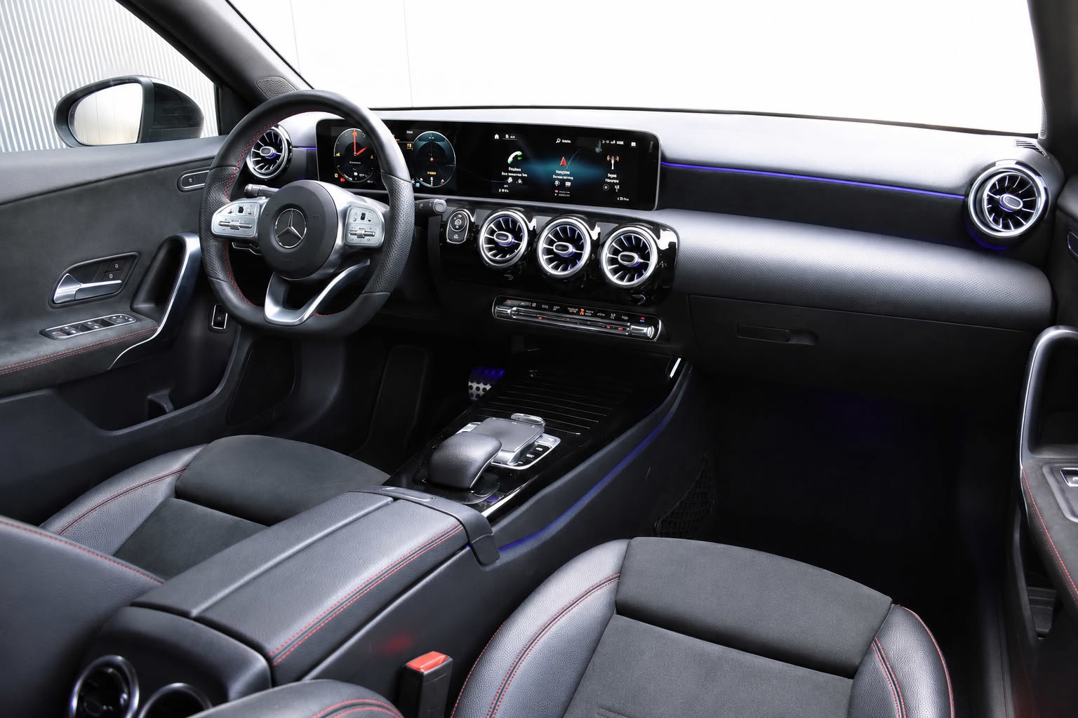 Foto van Mercedes-Benz A 180