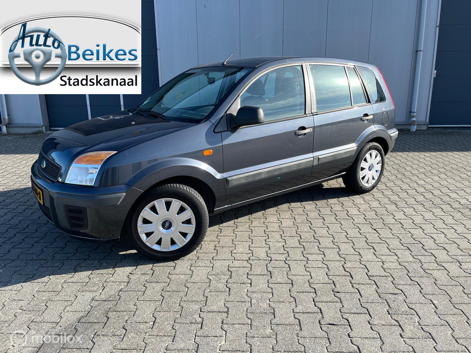 Ford Fusion 1.4-16V Style hoogzitter! 2011 - voorkant