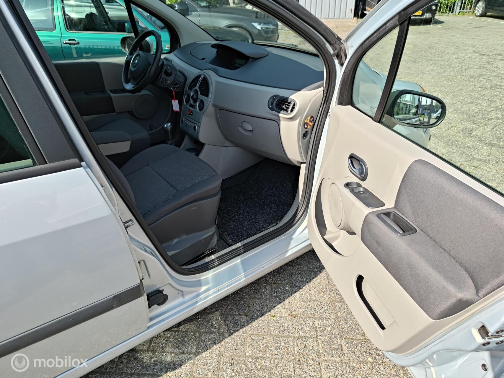 Foto van Renault Modus