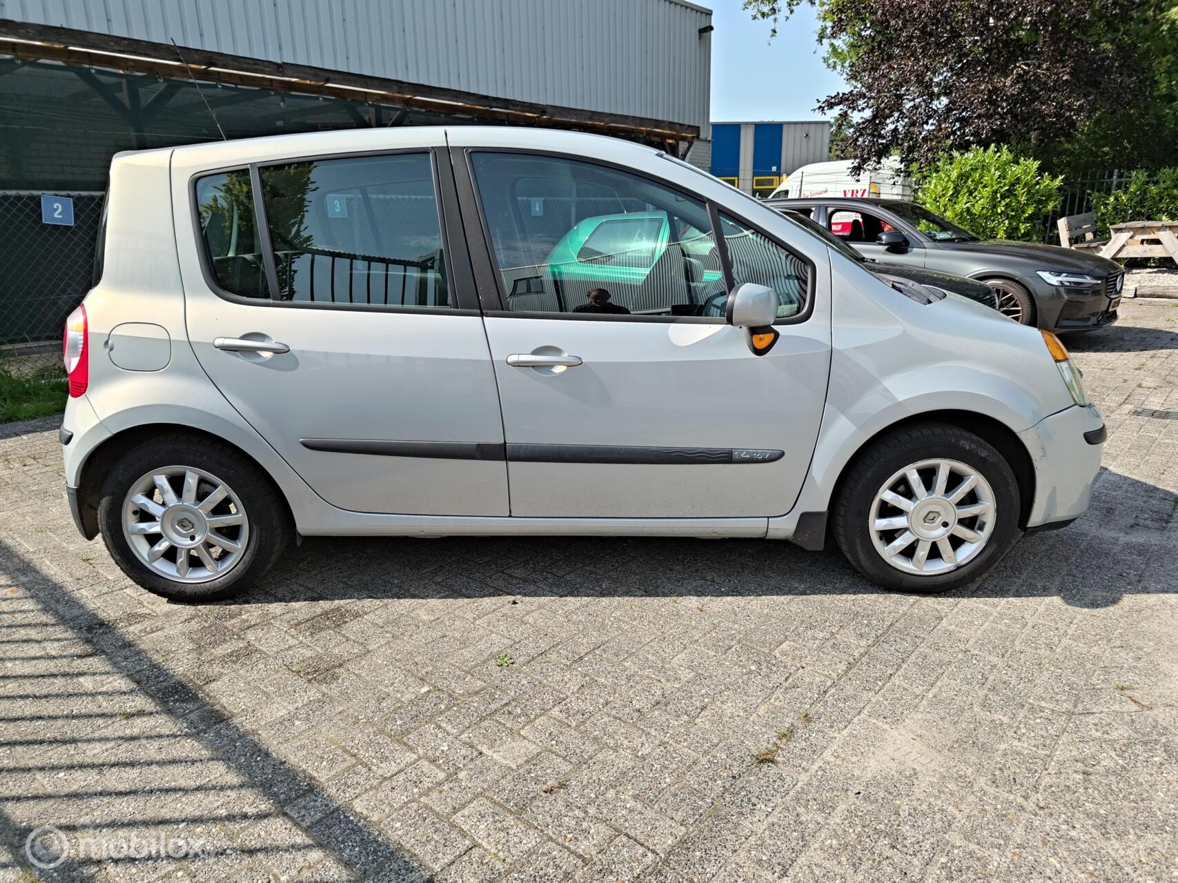 Foto van Renault Modus