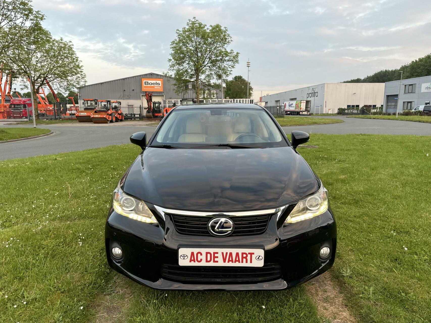 Foto van Lexus CT