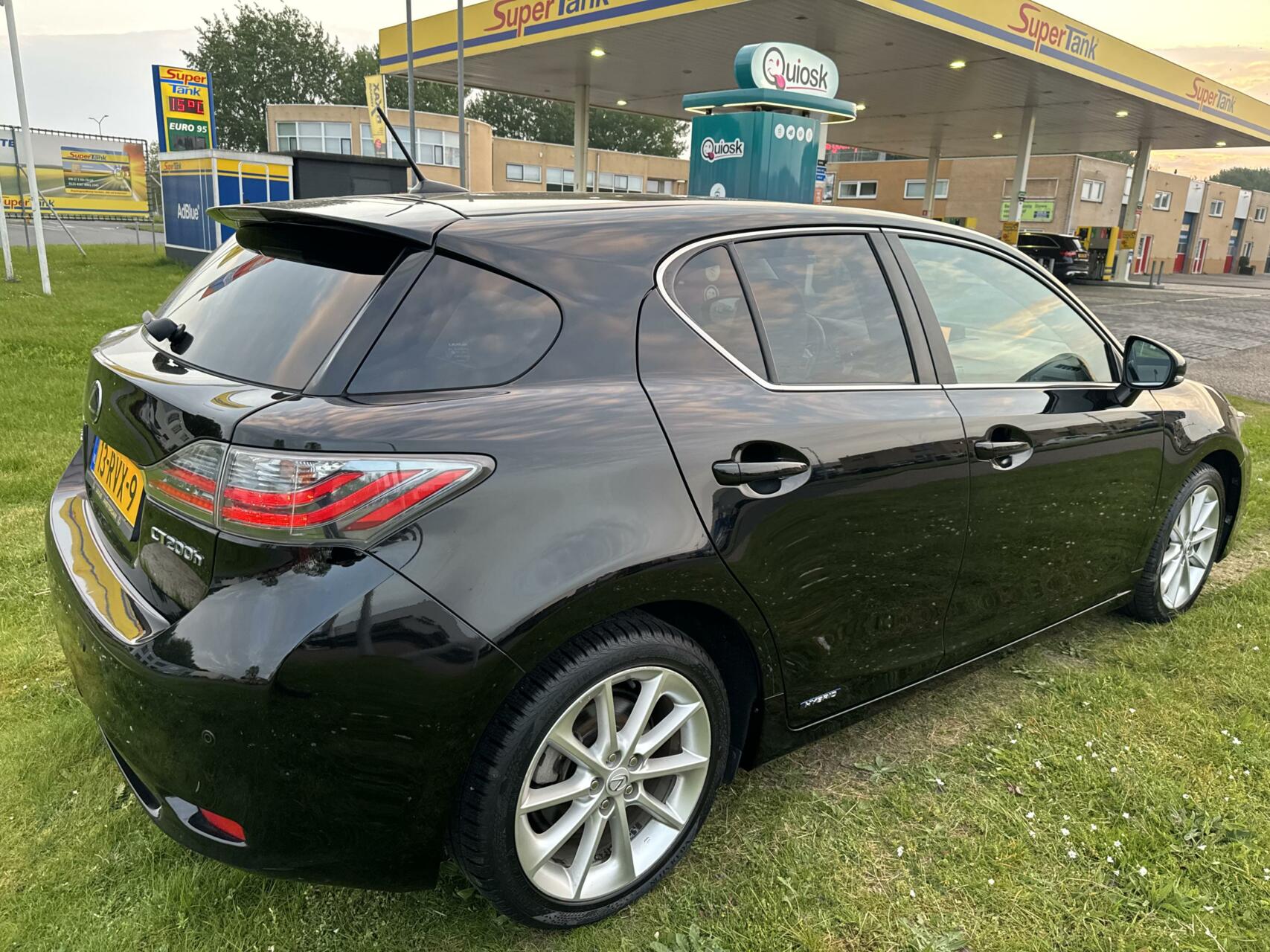 Foto van Lexus CT