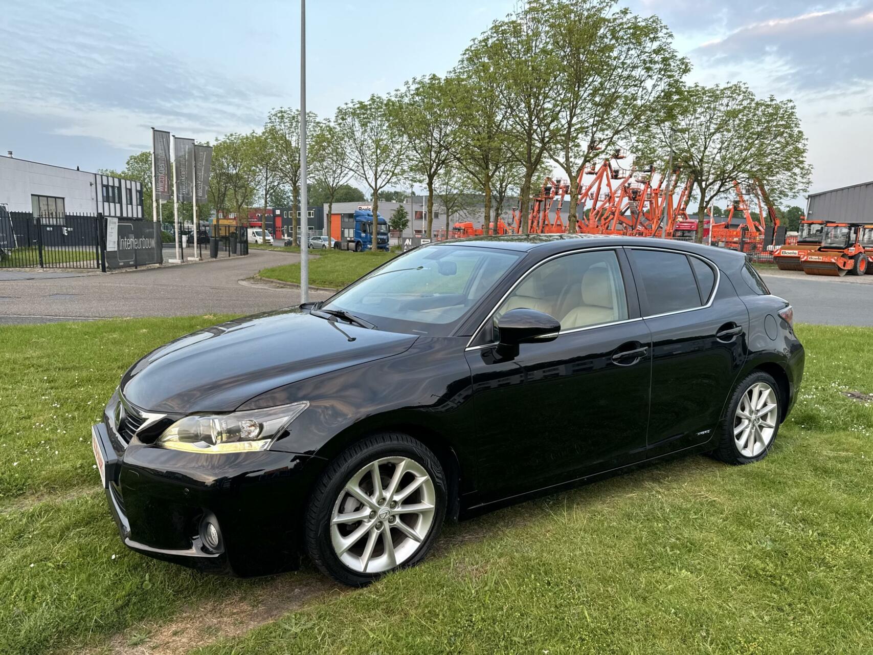 Foto van Lexus CT