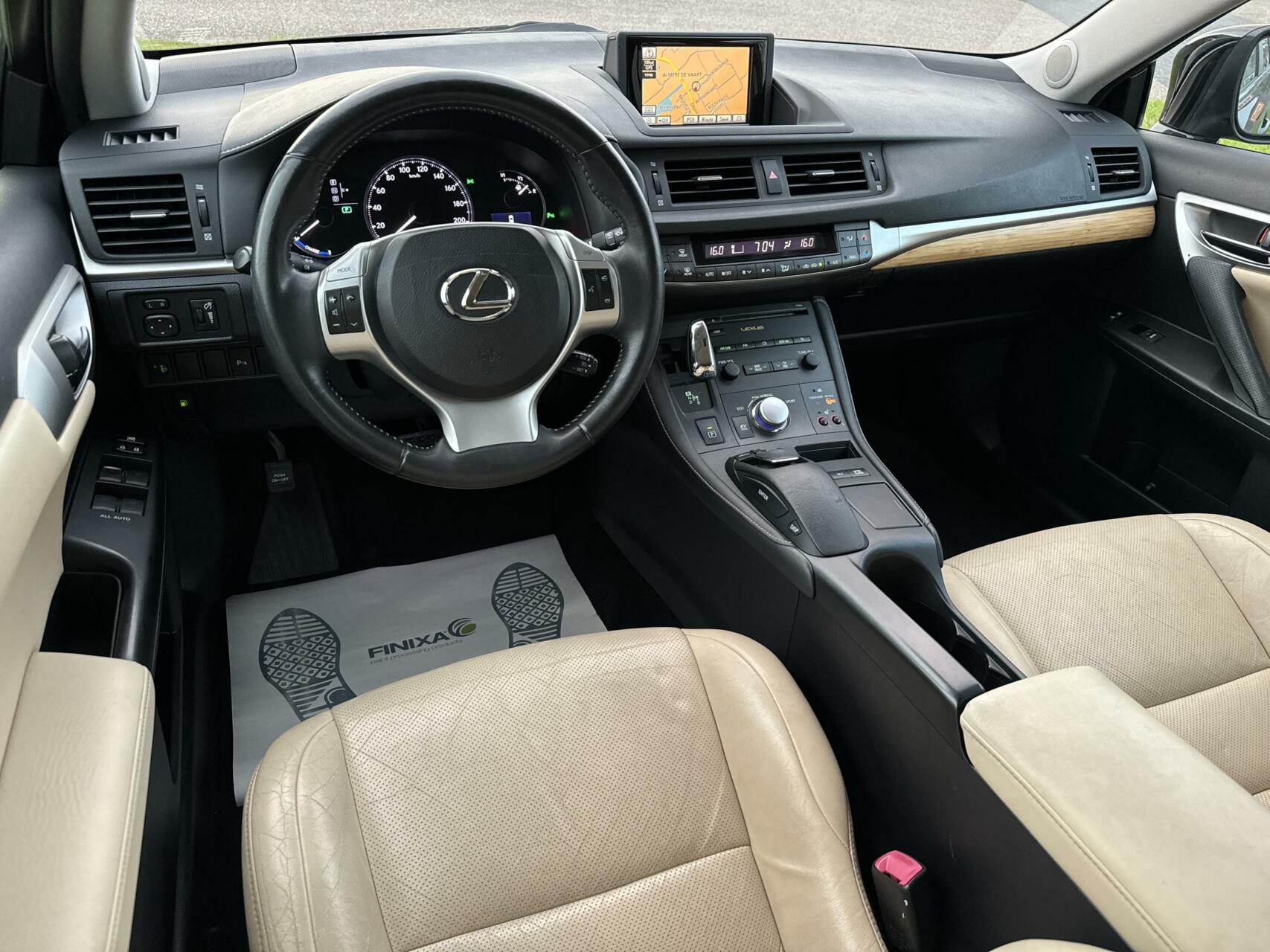 Foto van Lexus CT
