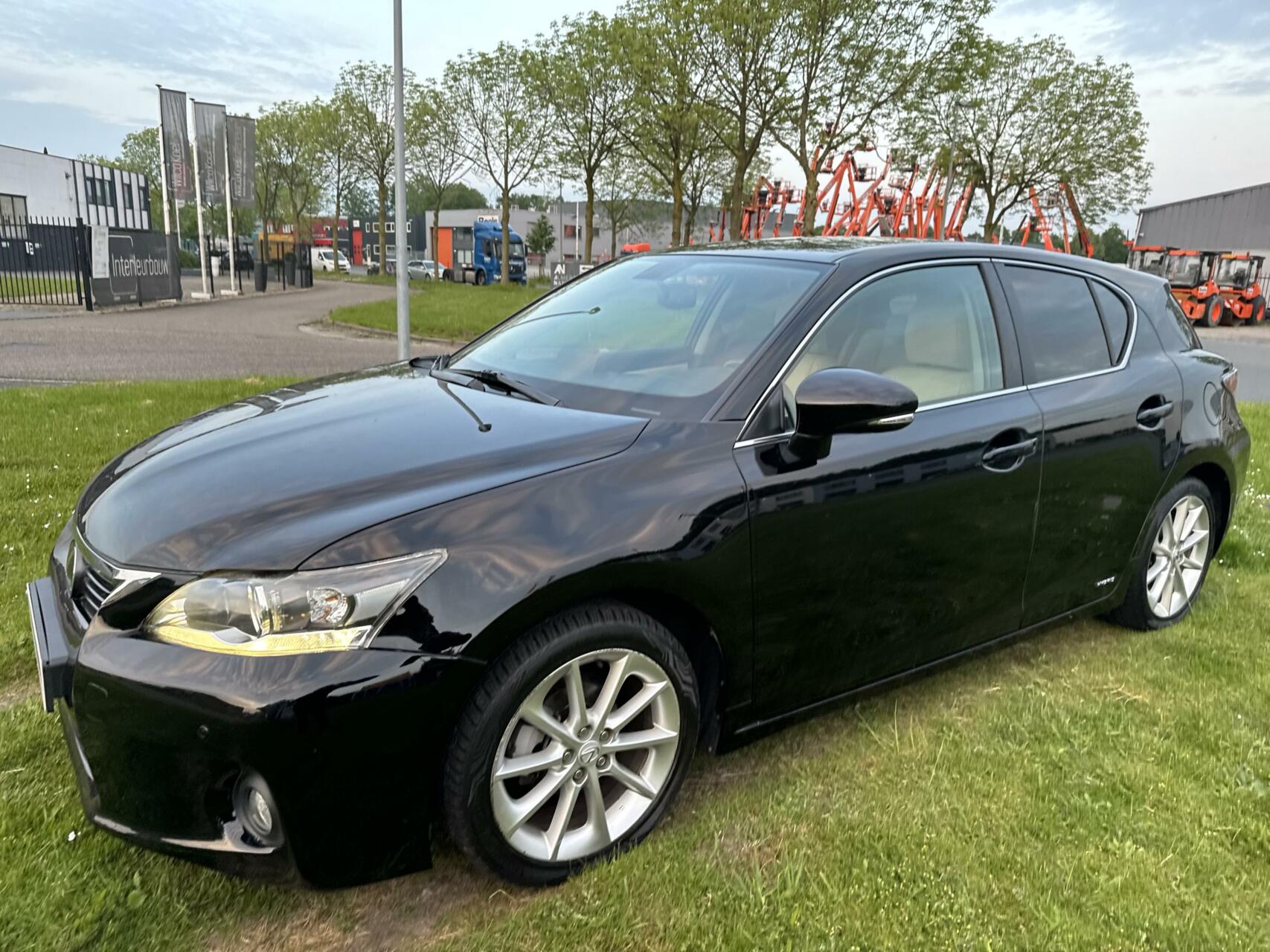 Foto van Lexus CT
