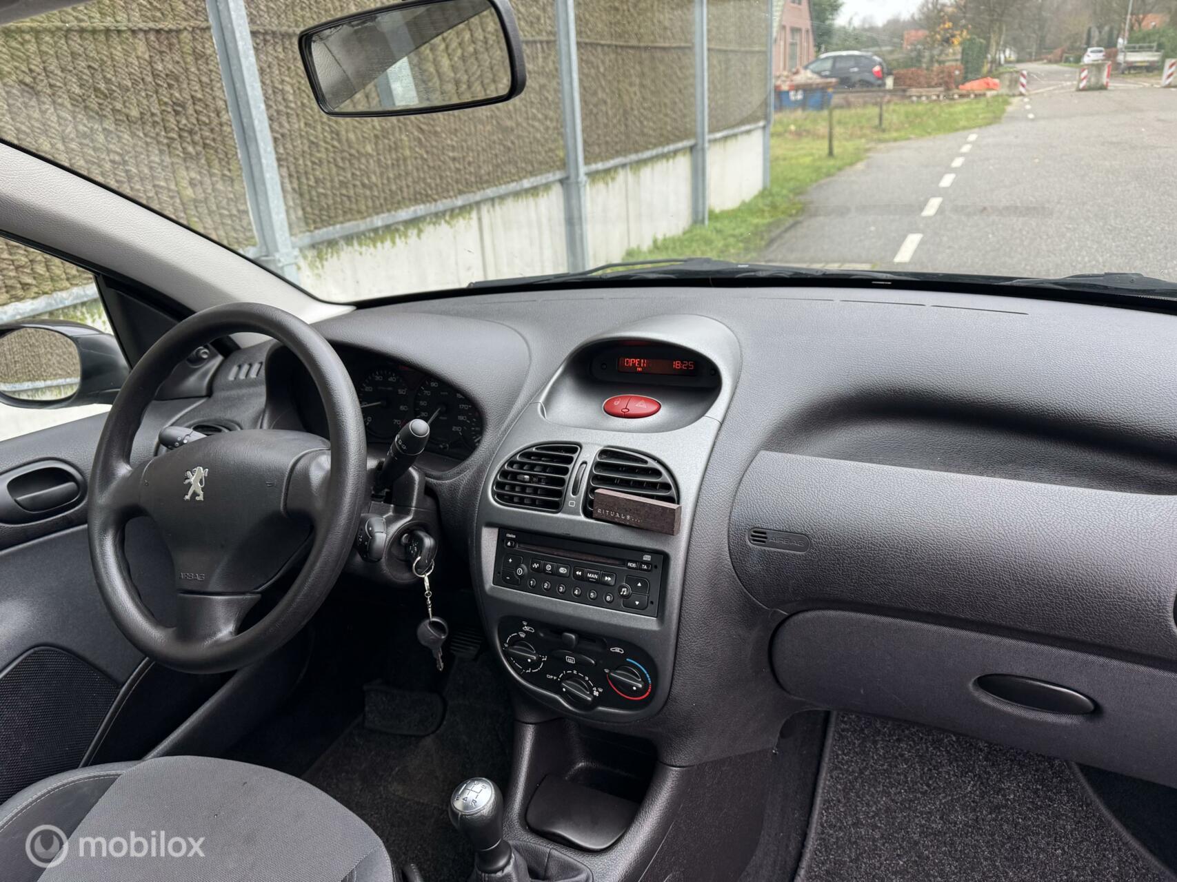 Foto van Peugeot 206