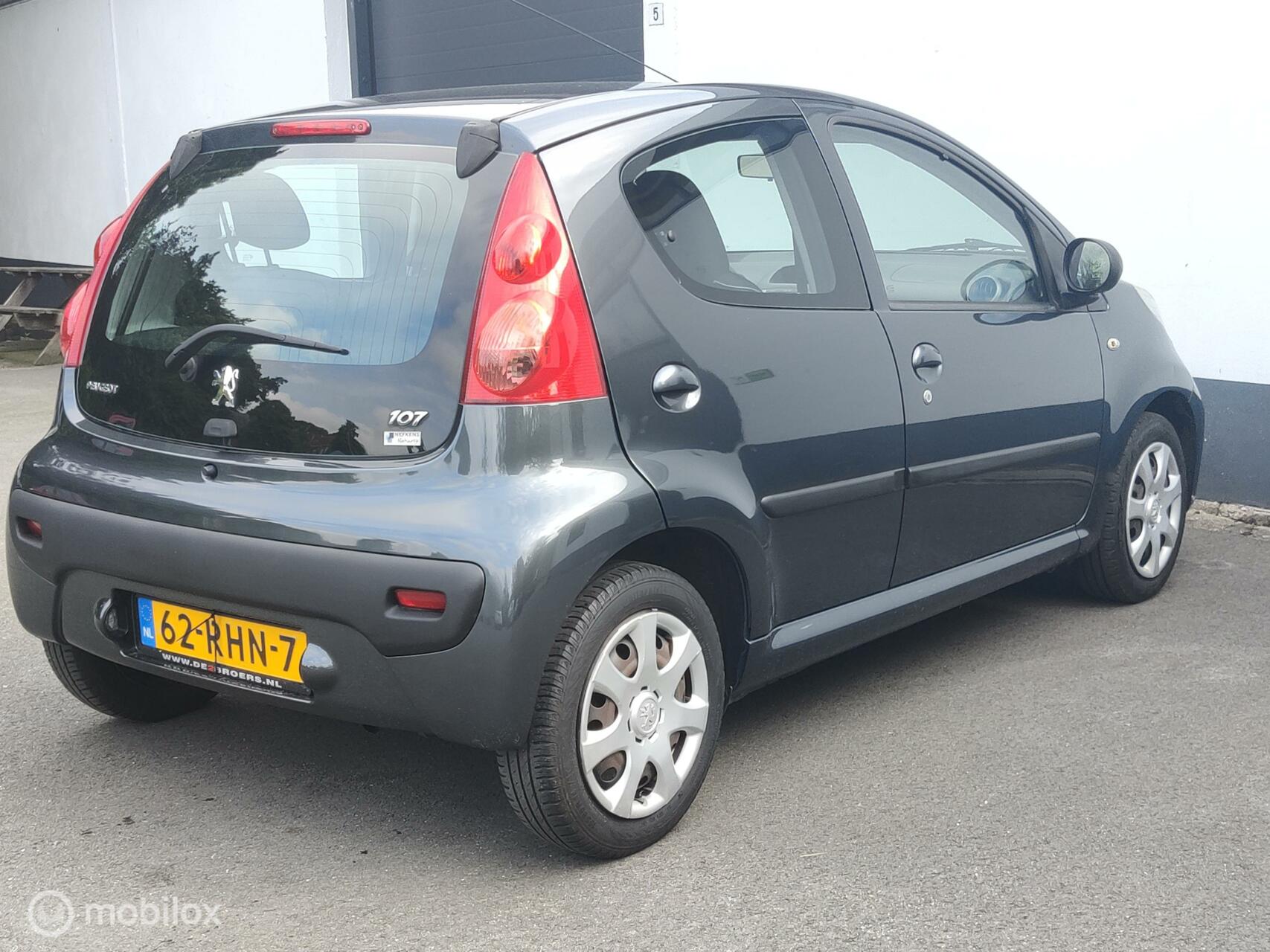 Foto van Peugeot 107