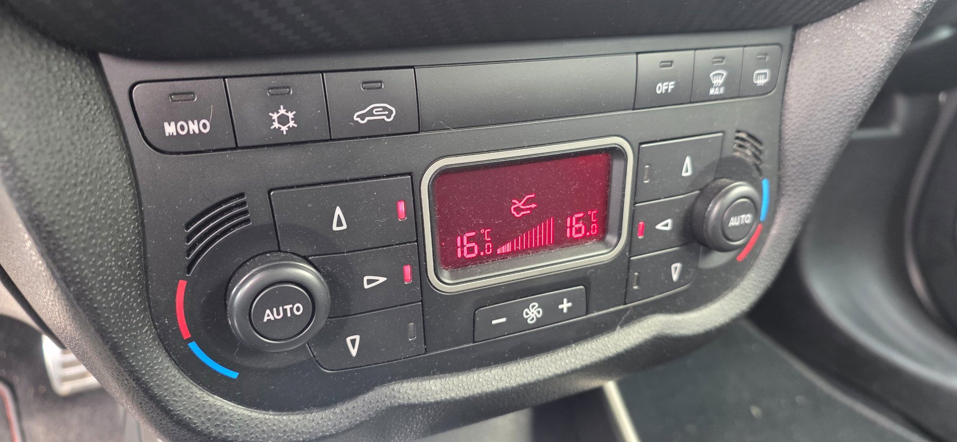 Foto van Alfa Romeo Alfa Mito