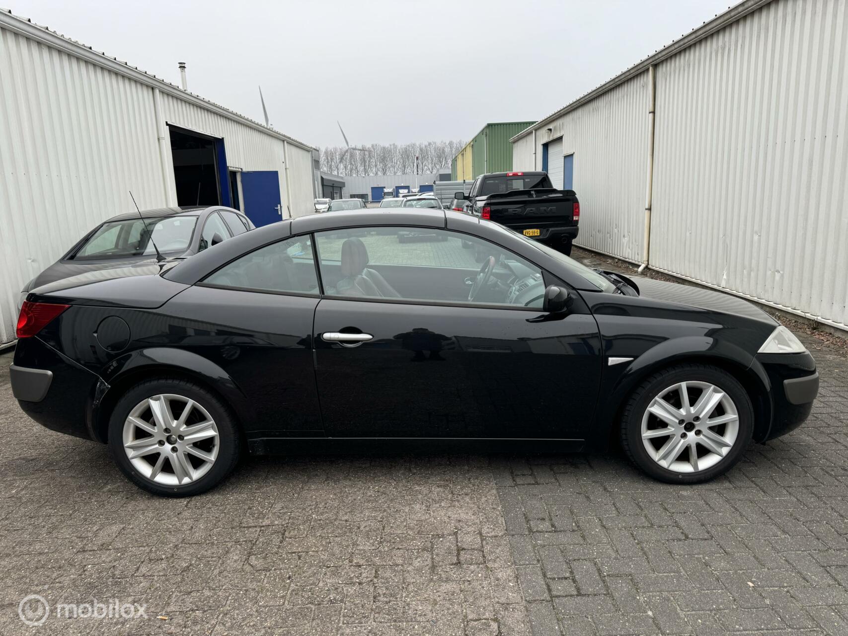 Foto van Renault Mégane Coupé-cabriolet