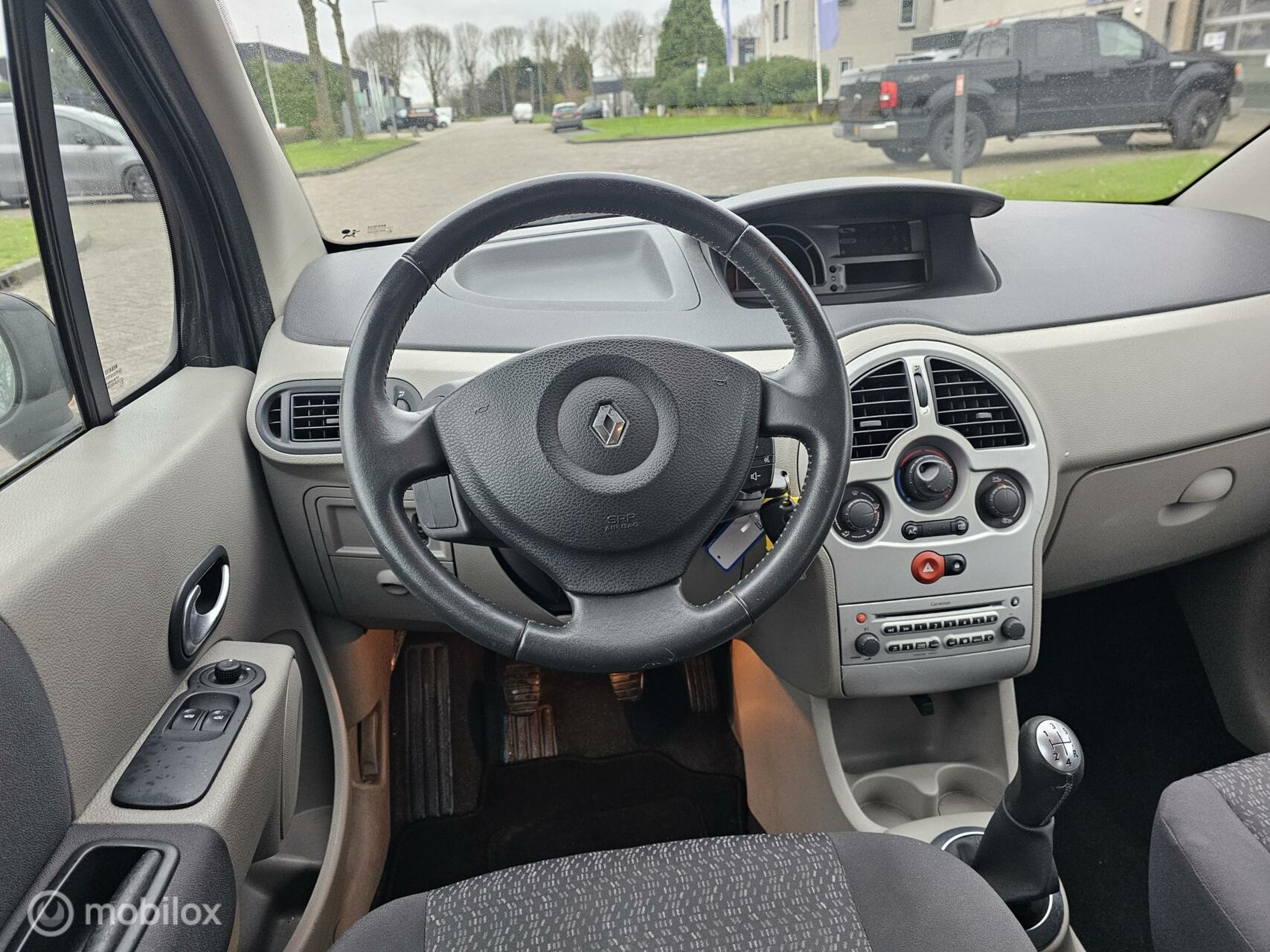 Foto van Renault Modus