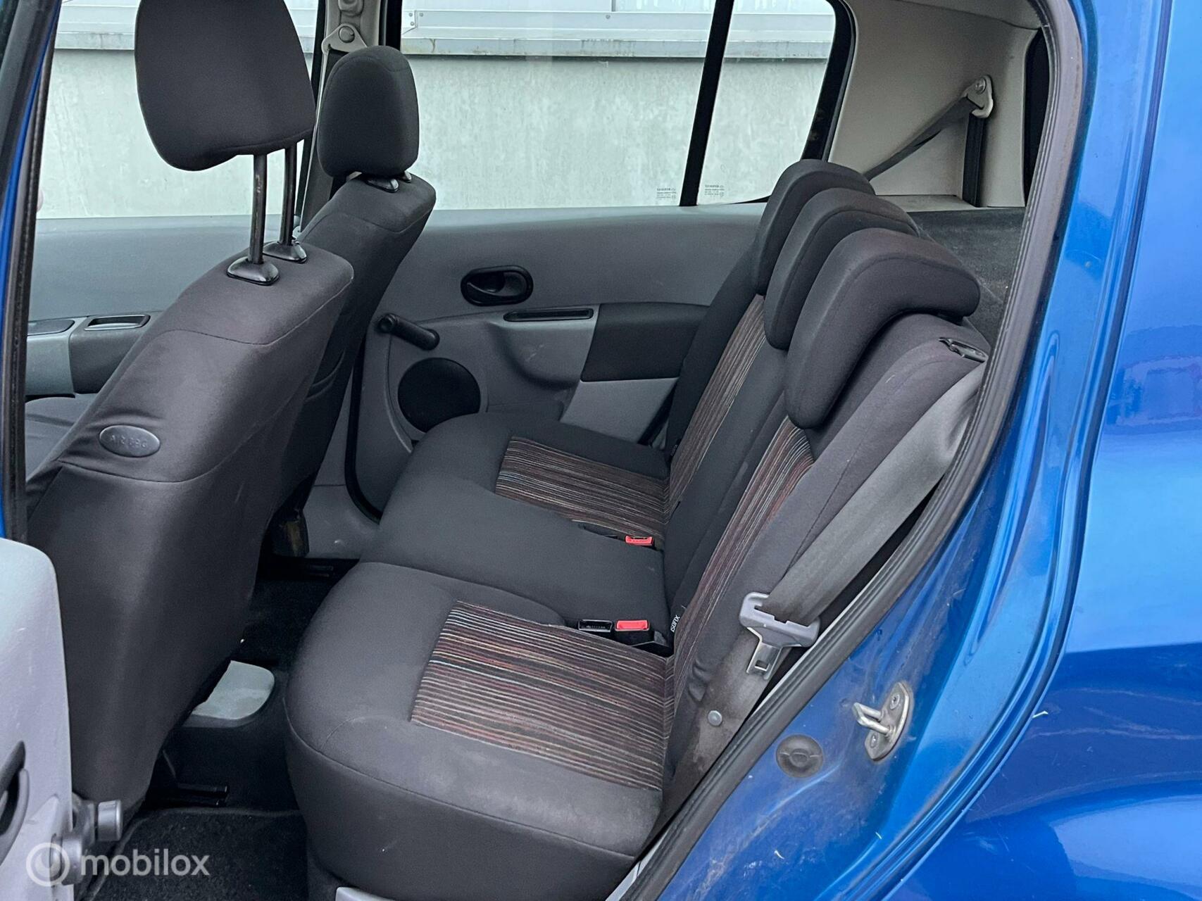Foto van Renault Modus