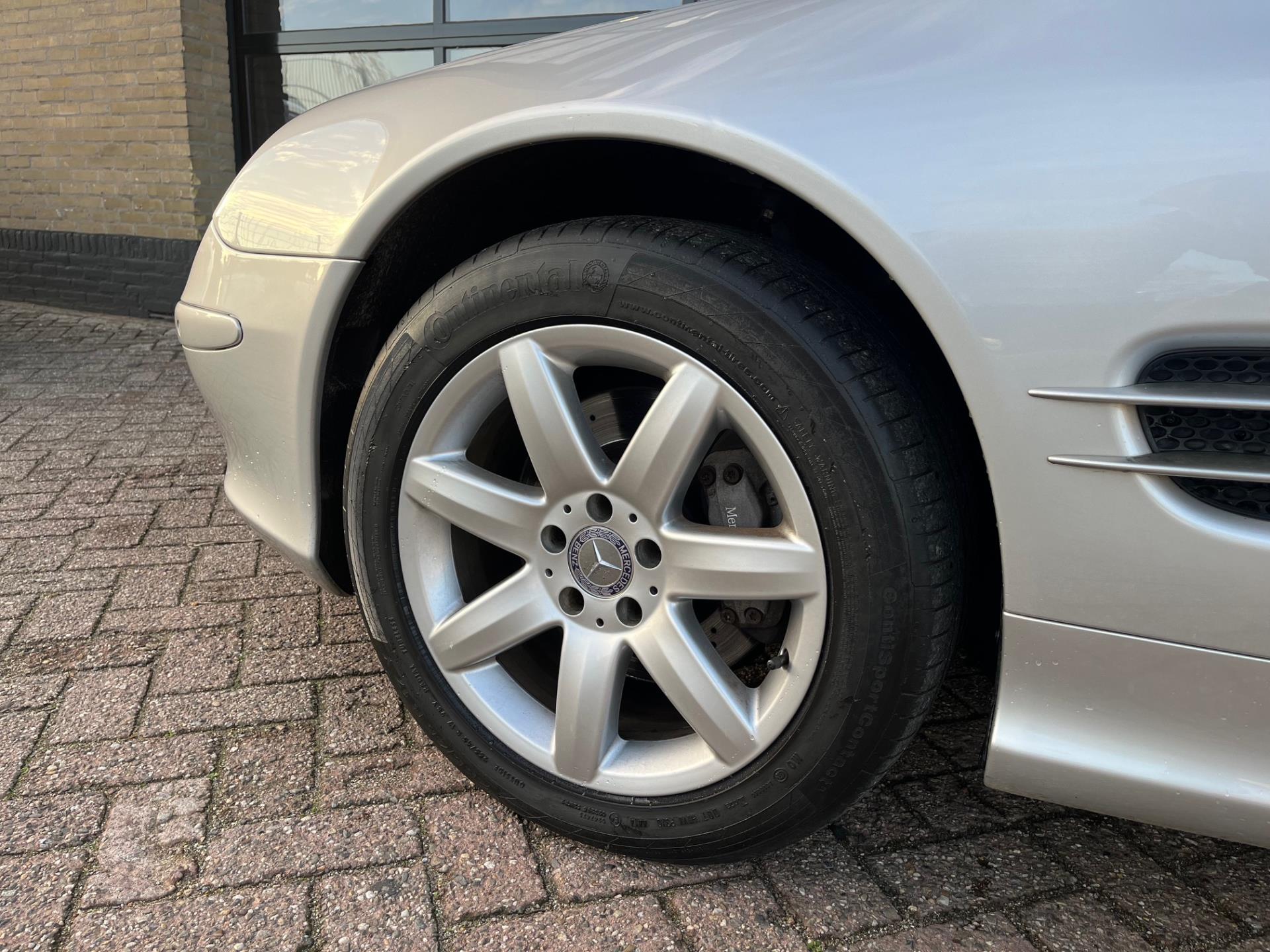 Foto van Mercedes-Benz SL 500
