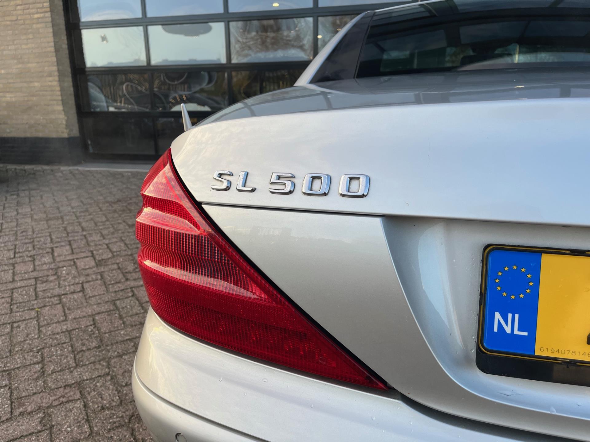 Foto van Mercedes-Benz SL 500